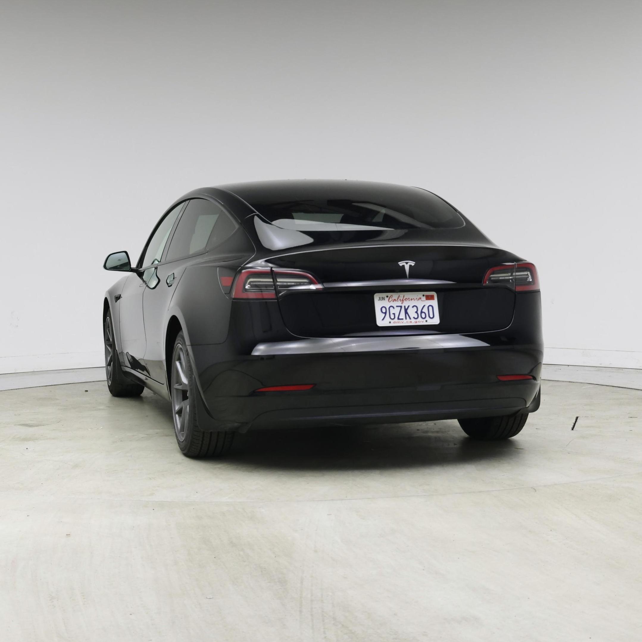 Thumbnail: 2023 Tesla Model 3 - 6
