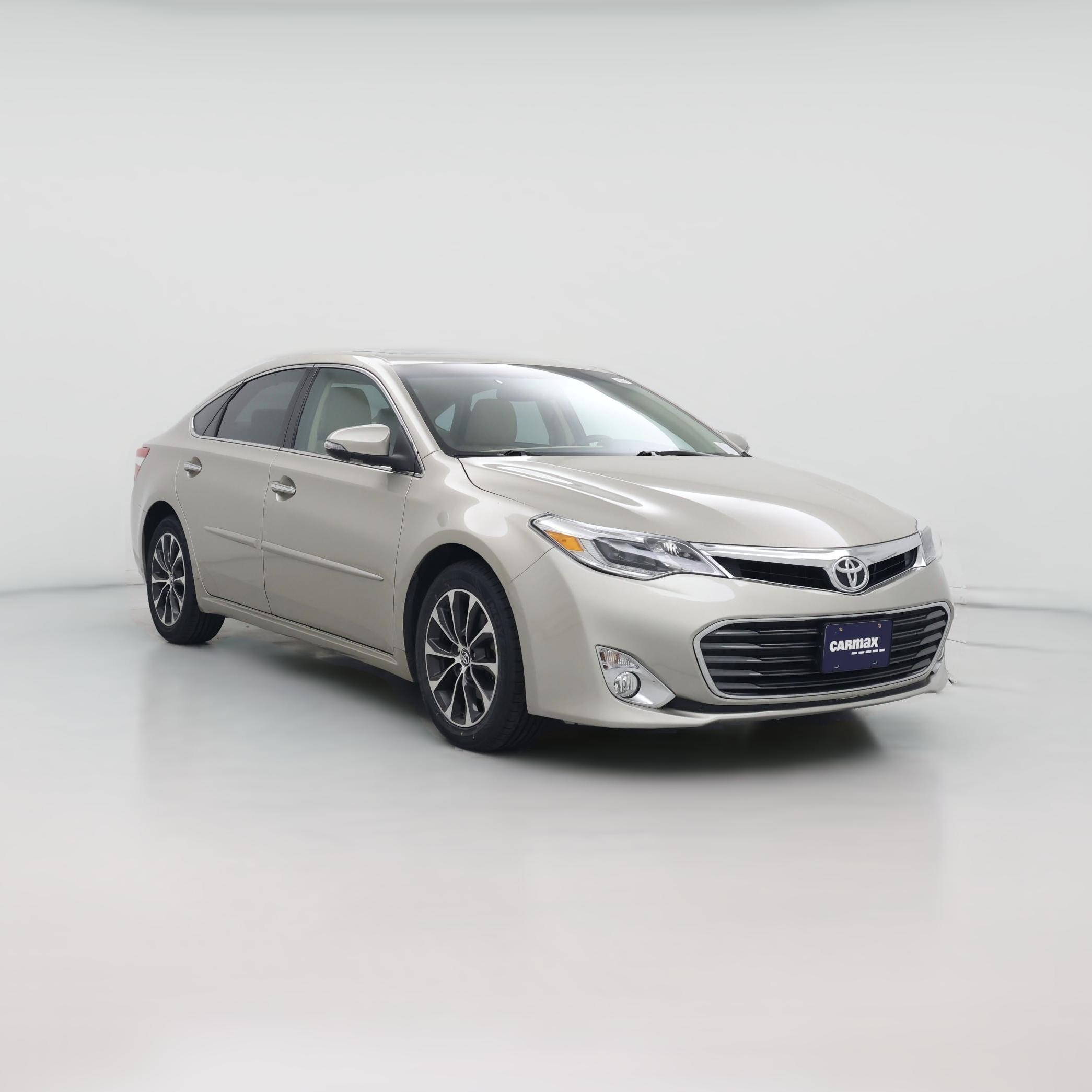 Thumbnail: 2015 Toyota Avalon - 1