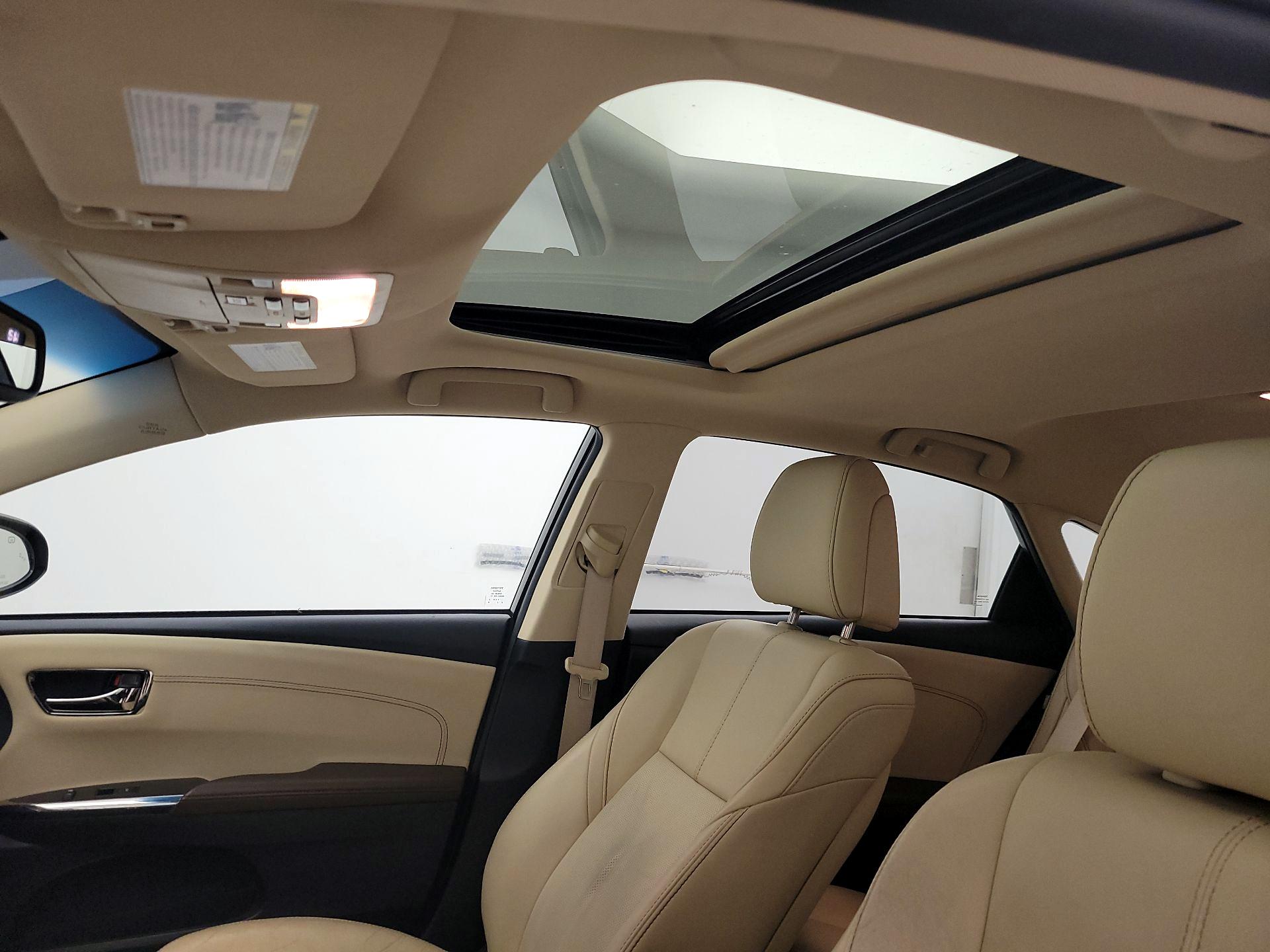 Thumbnail: 2015 Toyota Avalon - 19