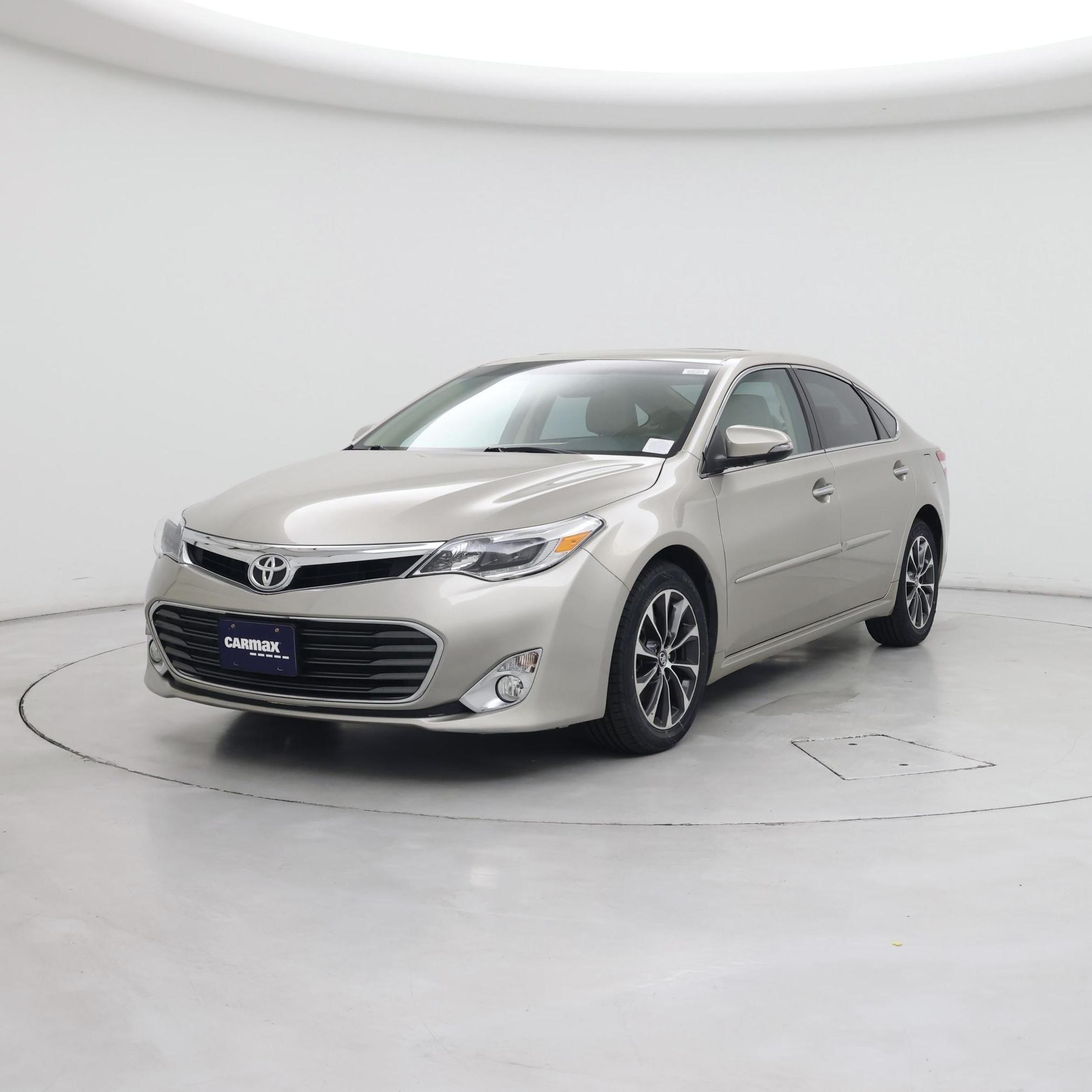 Thumbnail: 2015 Toyota Avalon - 4