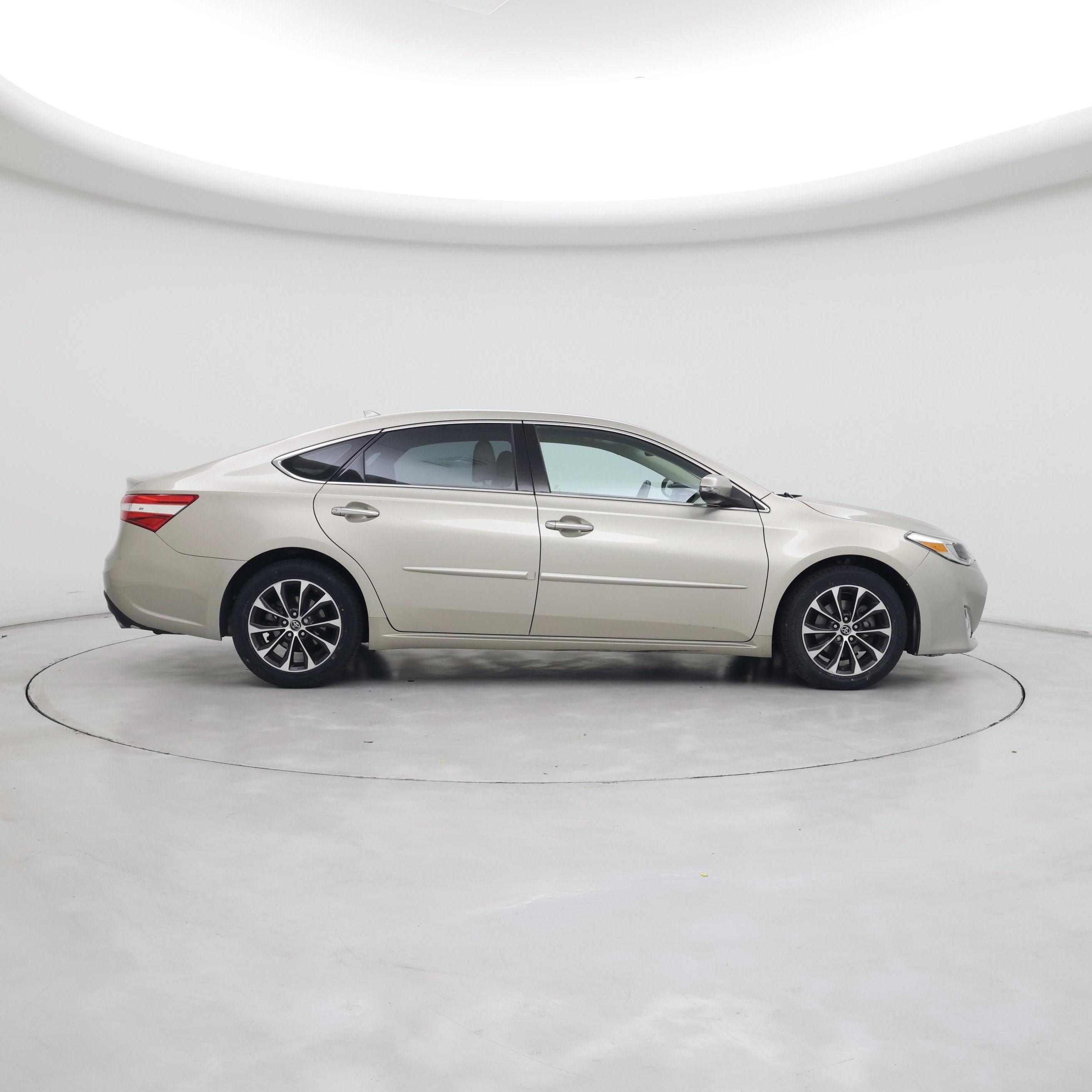 Thumbnail: 2015 Toyota Avalon - 7