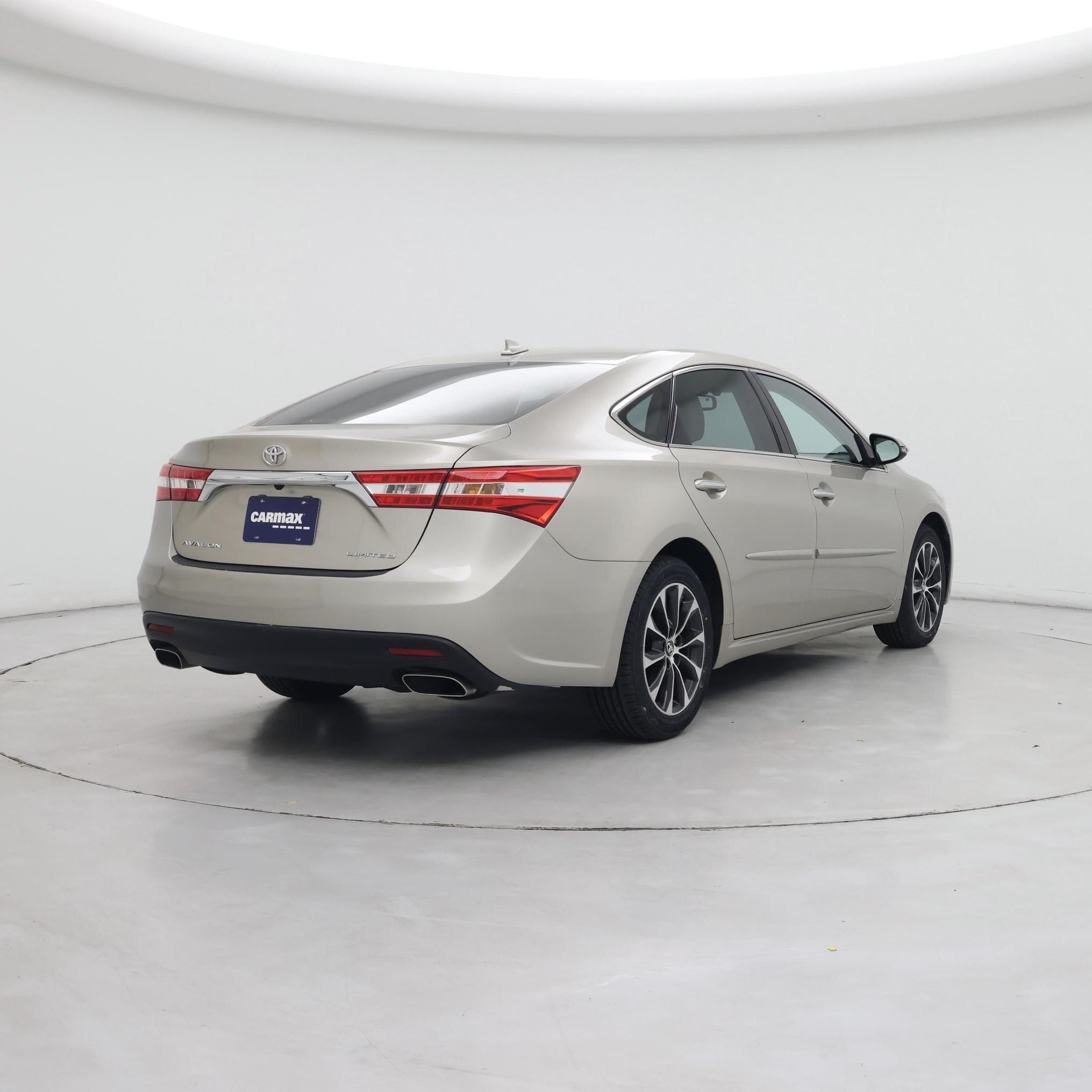 Thumbnail: 2015 Toyota Avalon - 8