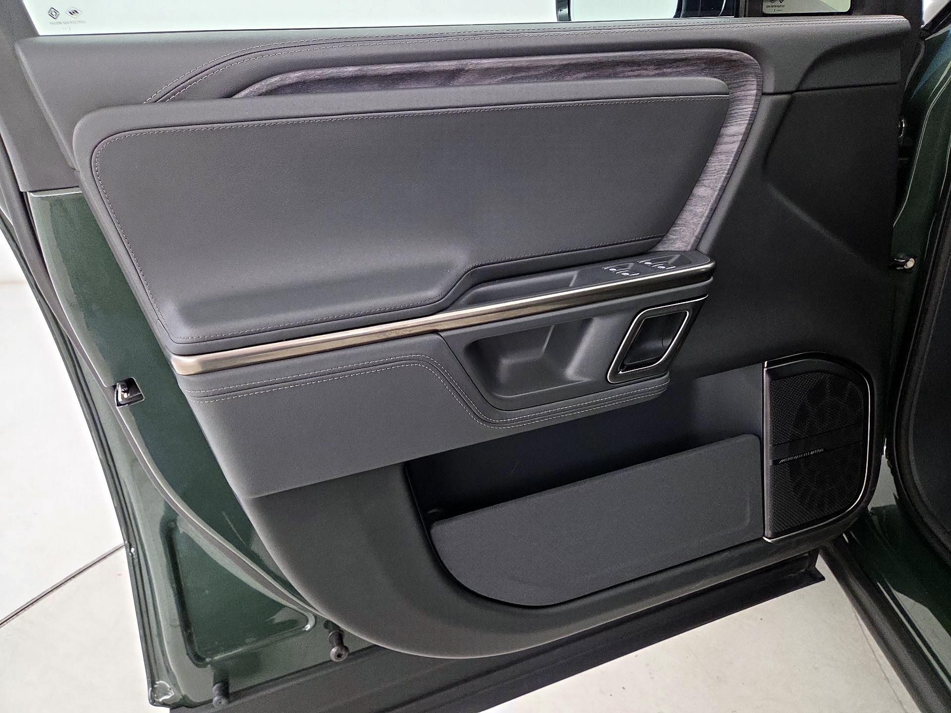 Thumbnail: 2022 Rivian R1T - 12