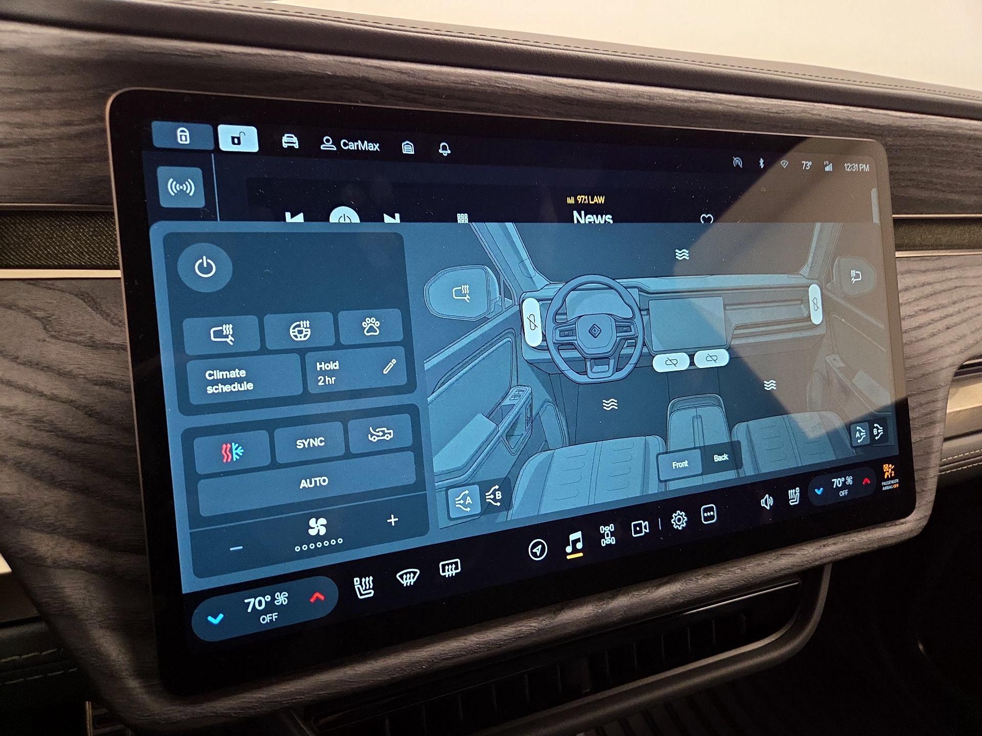 Thumbnail: 2022 Rivian R1T - 16