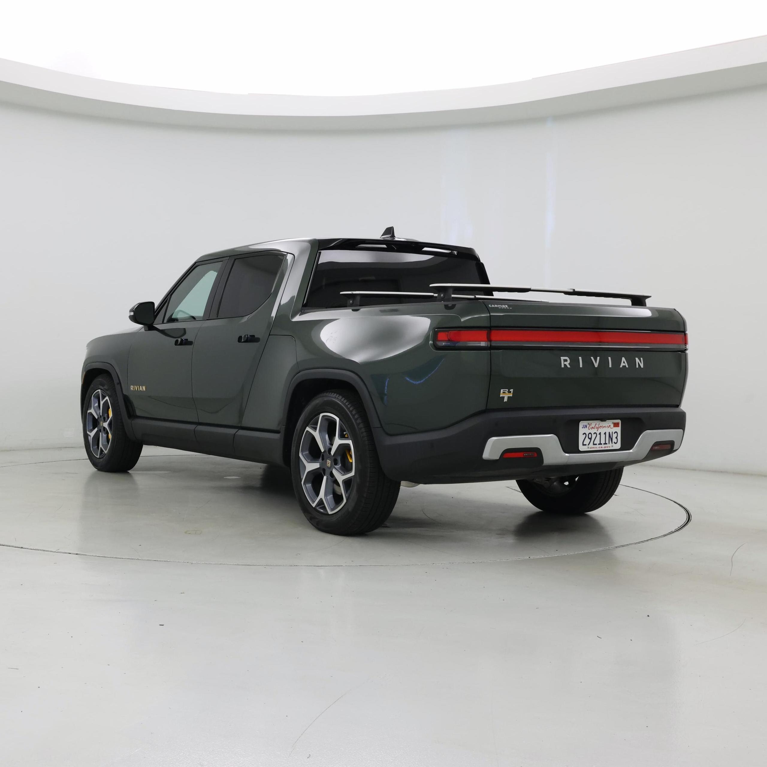 Thumbnail: 2022 Rivian R1T - 2