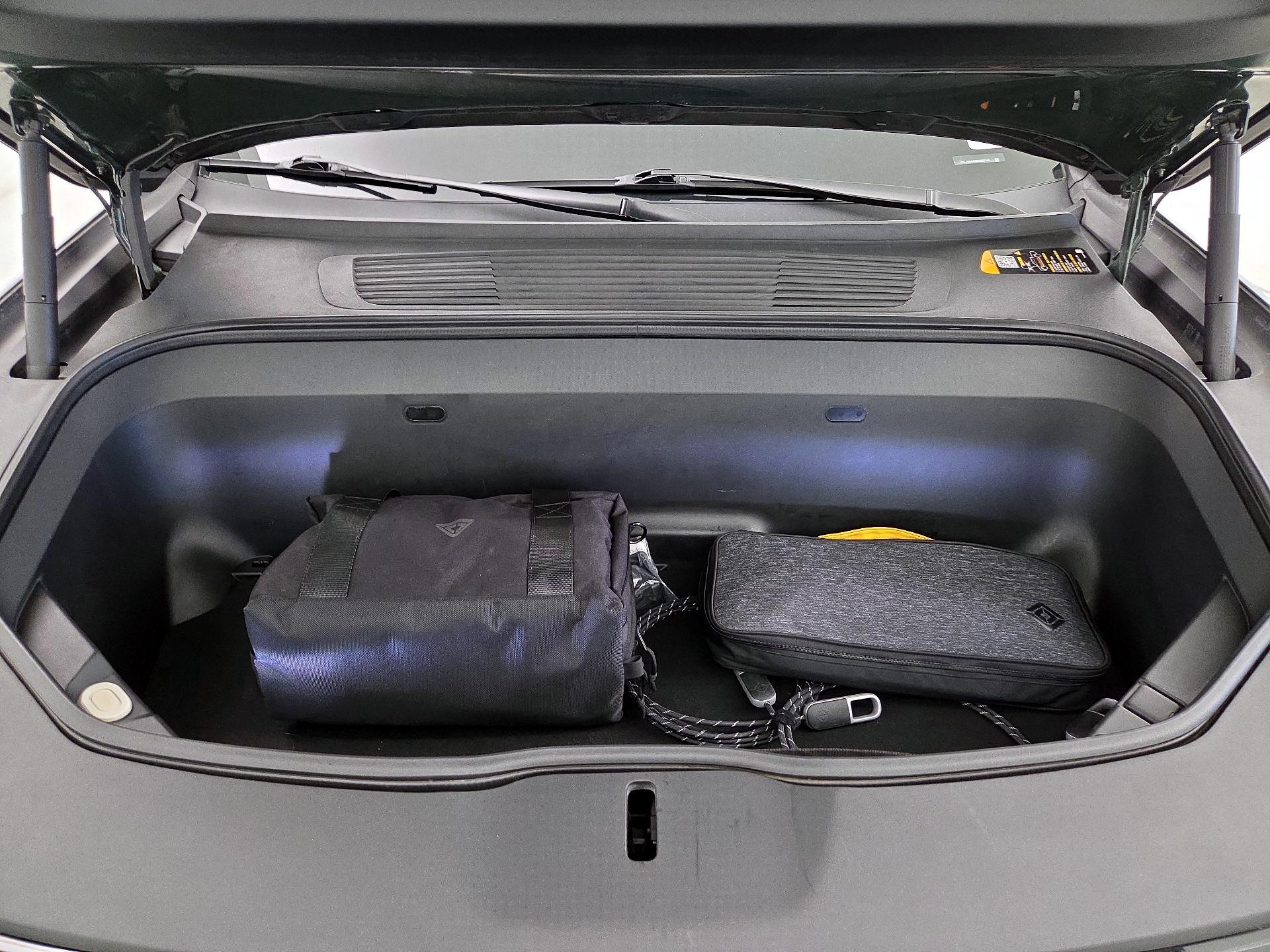 Thumbnail: 2022 Rivian R1T - 20