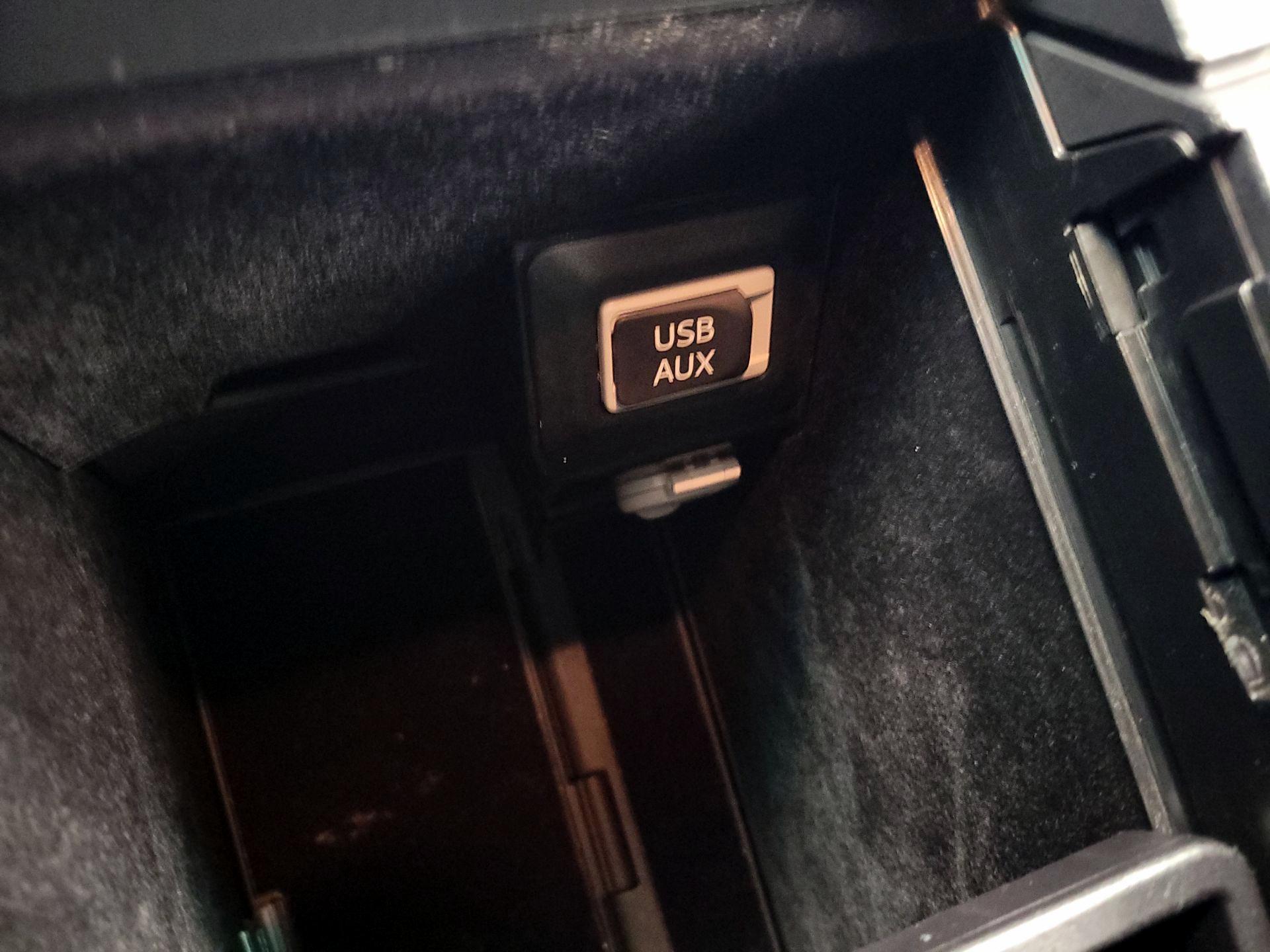 Thumbnail: 2015 Lexus RX - 18