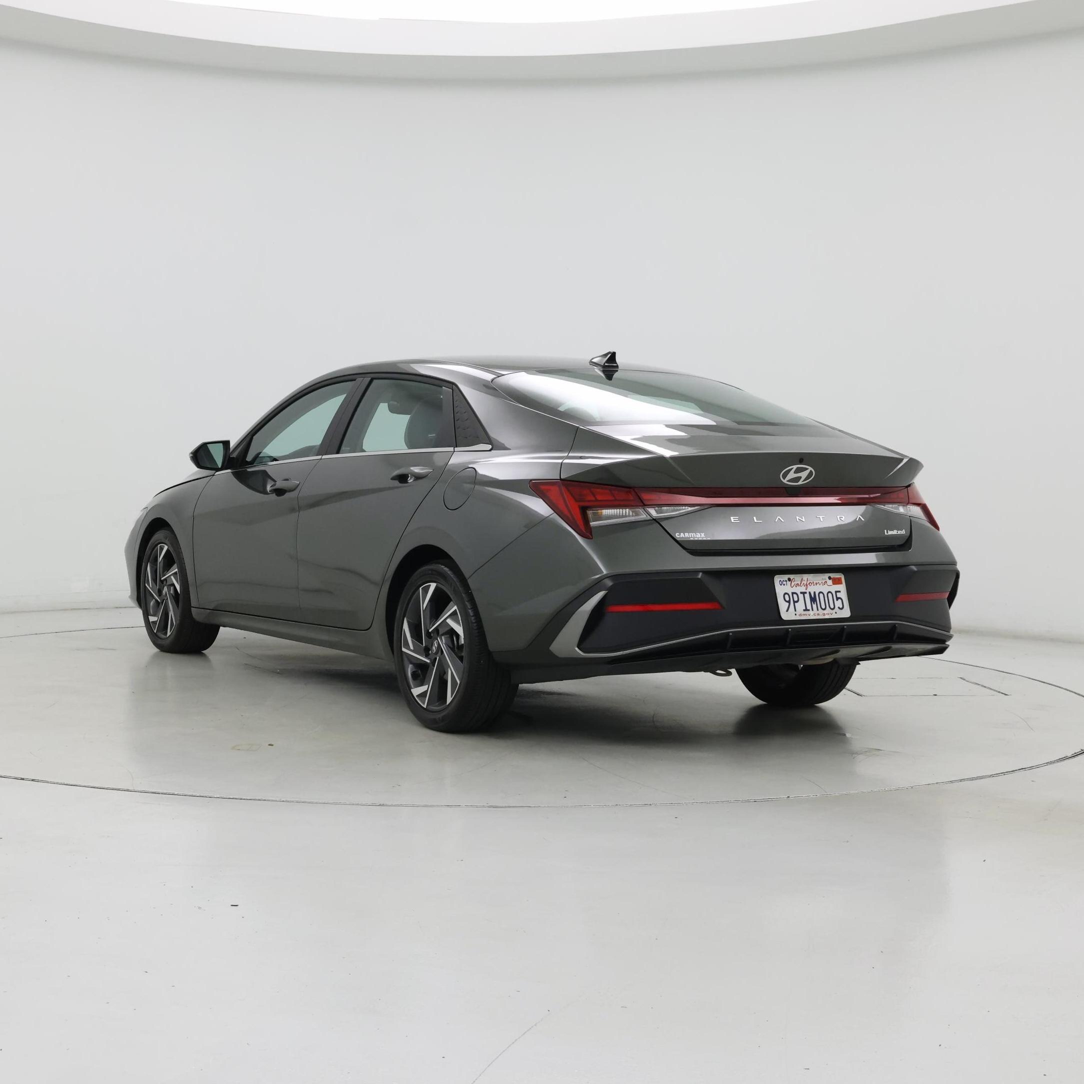 Thumbnail: 2025 Hyundai Elantra - 2