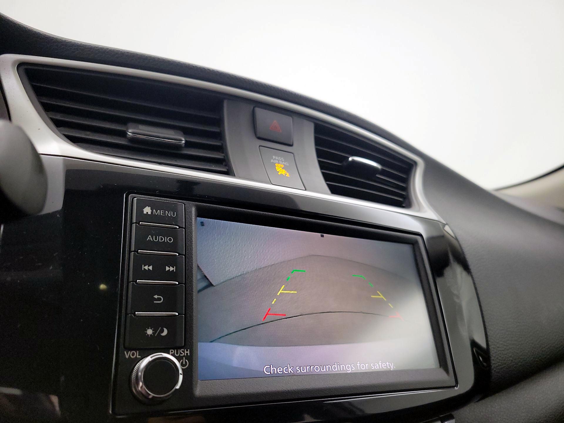 Thumbnail: 2019 Nissan Sentra - 14