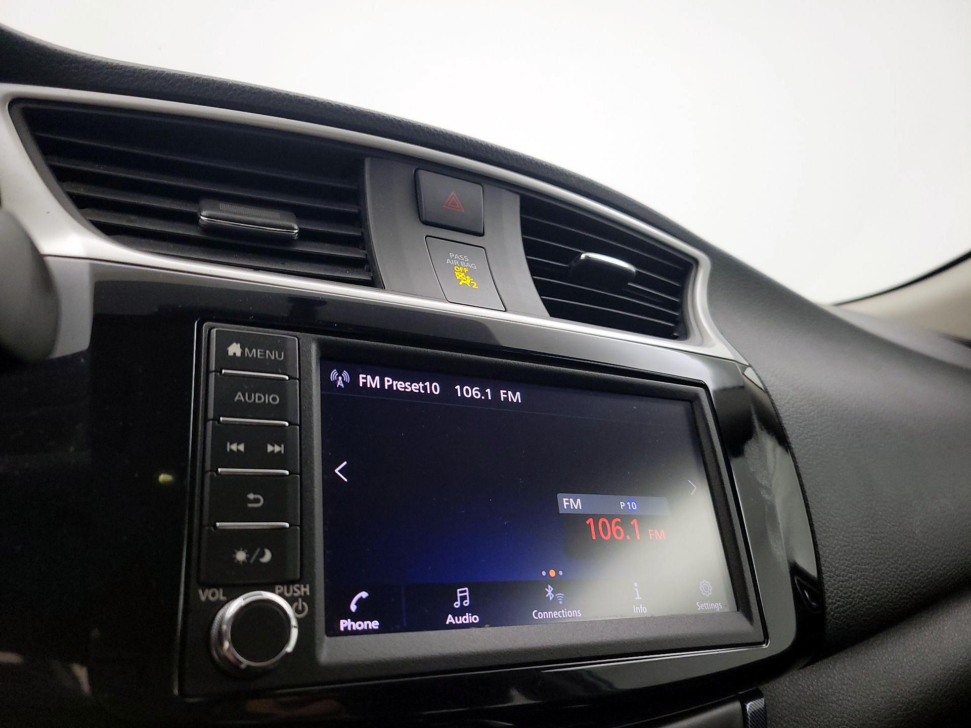 Thumbnail: 2019 Nissan Sentra - 15