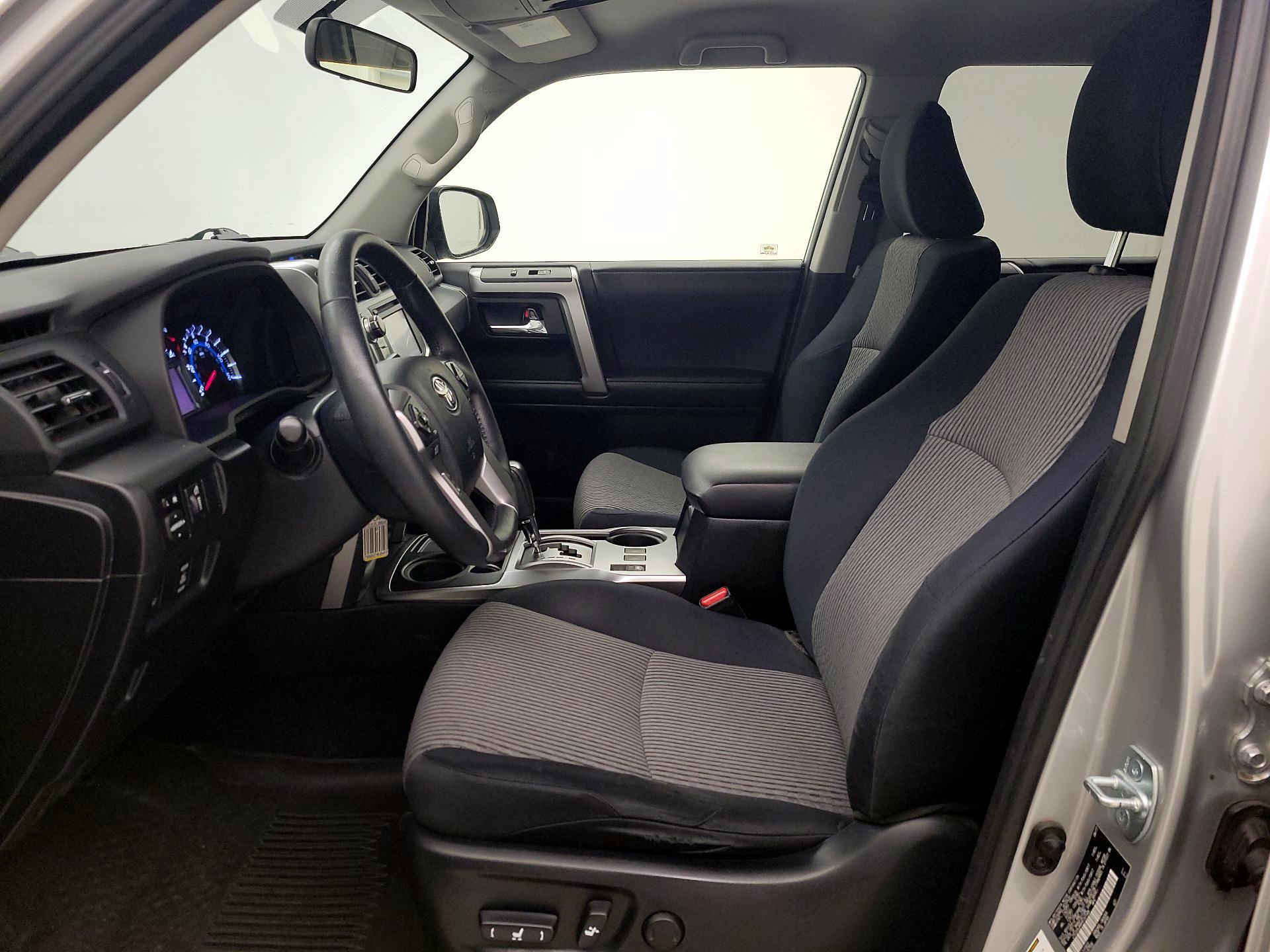 Thumbnail: 2017 Toyota 4Runner - 11