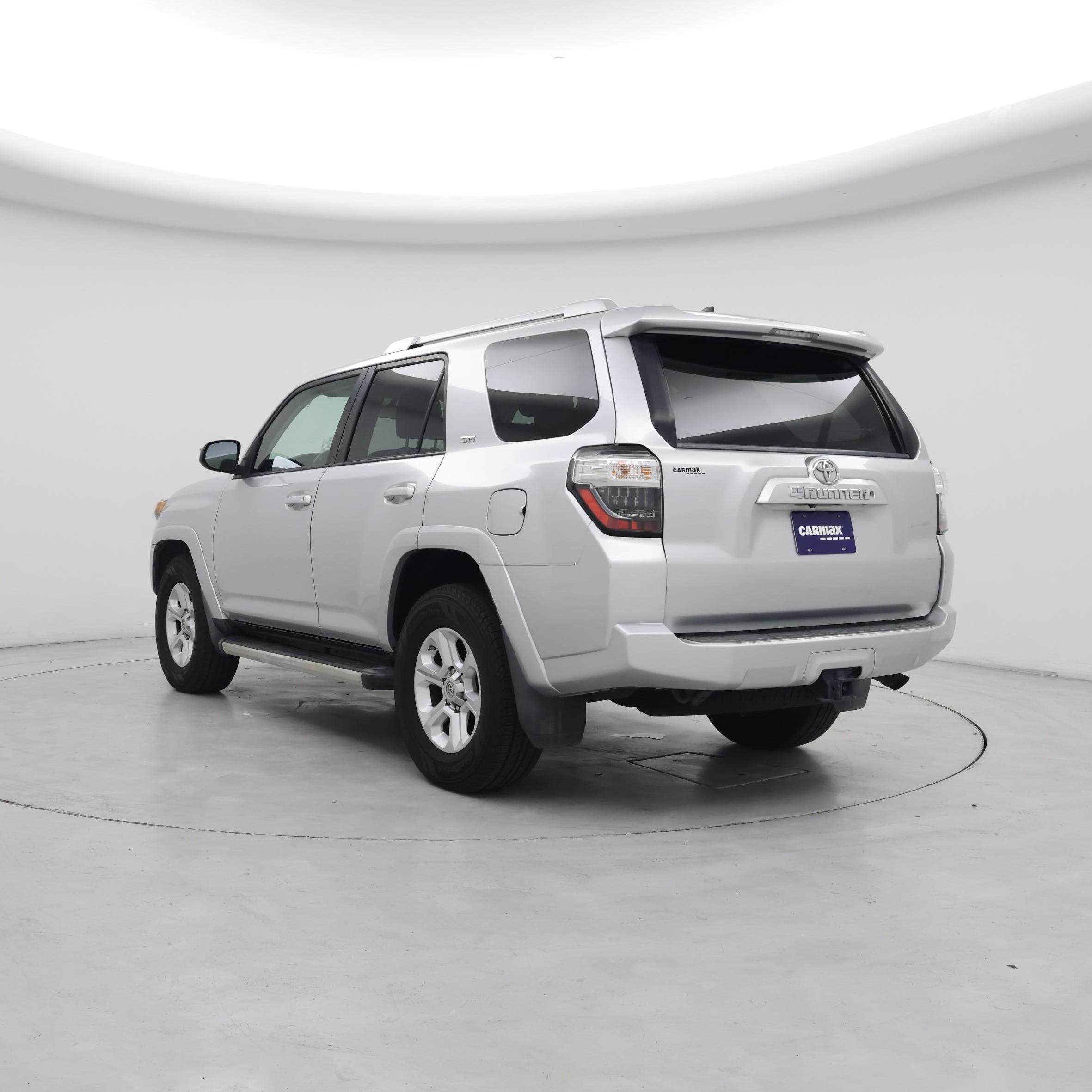 Thumbnail: 2017 Toyota 4Runner - 2