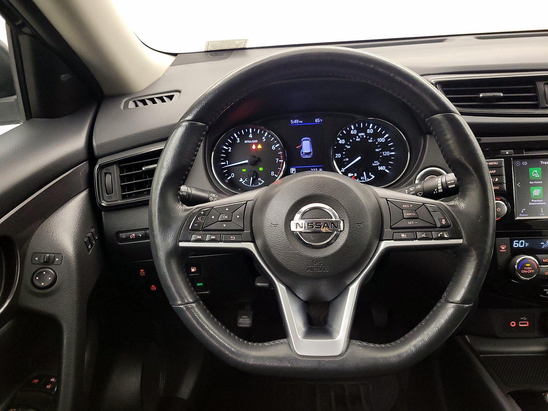 Thumbnail: 2018 Nissan Rogue - 10