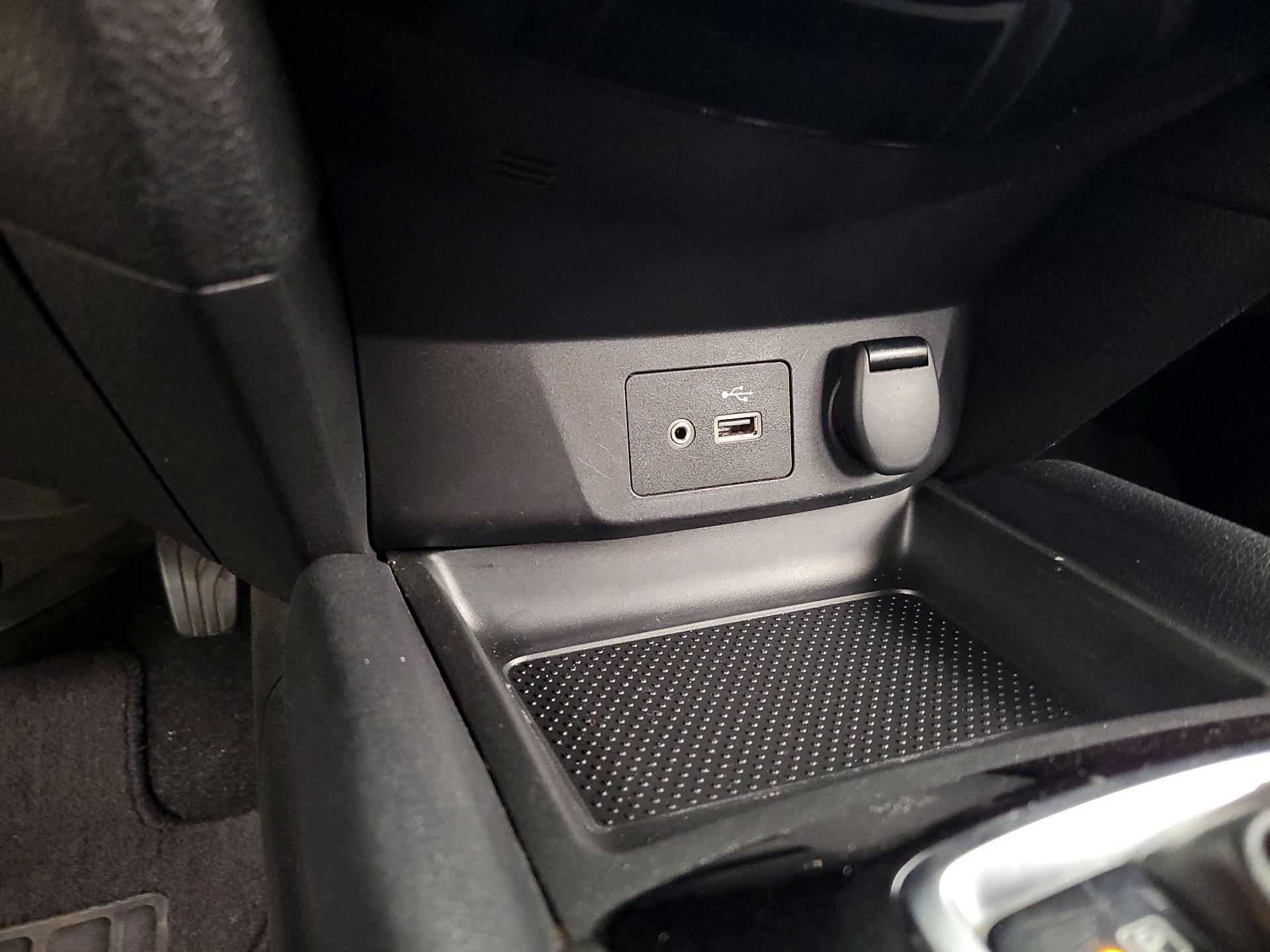 Thumbnail: 2018 Nissan Rogue - 18