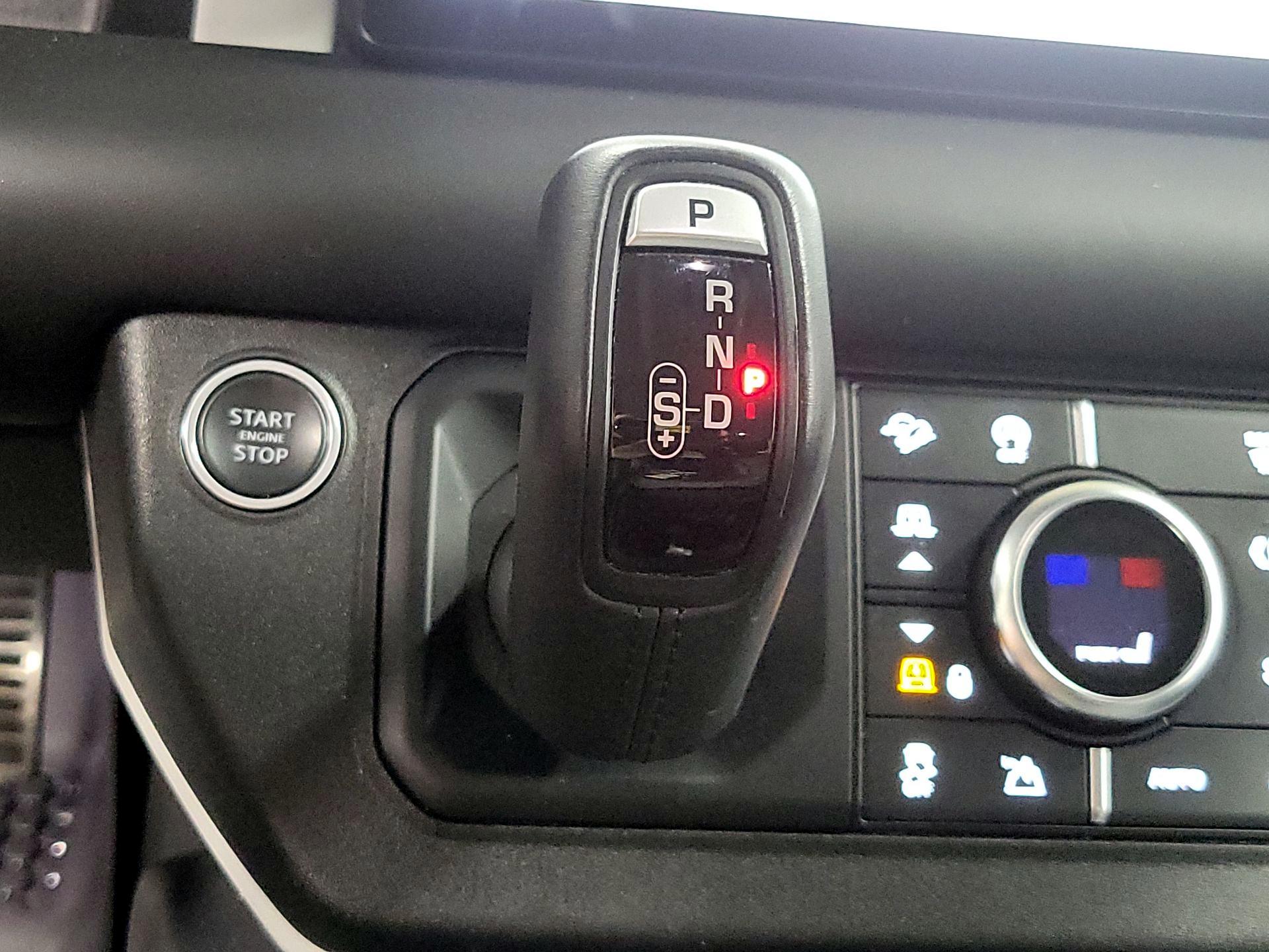 Thumbnail: 2020 Land Rover Defender - 16