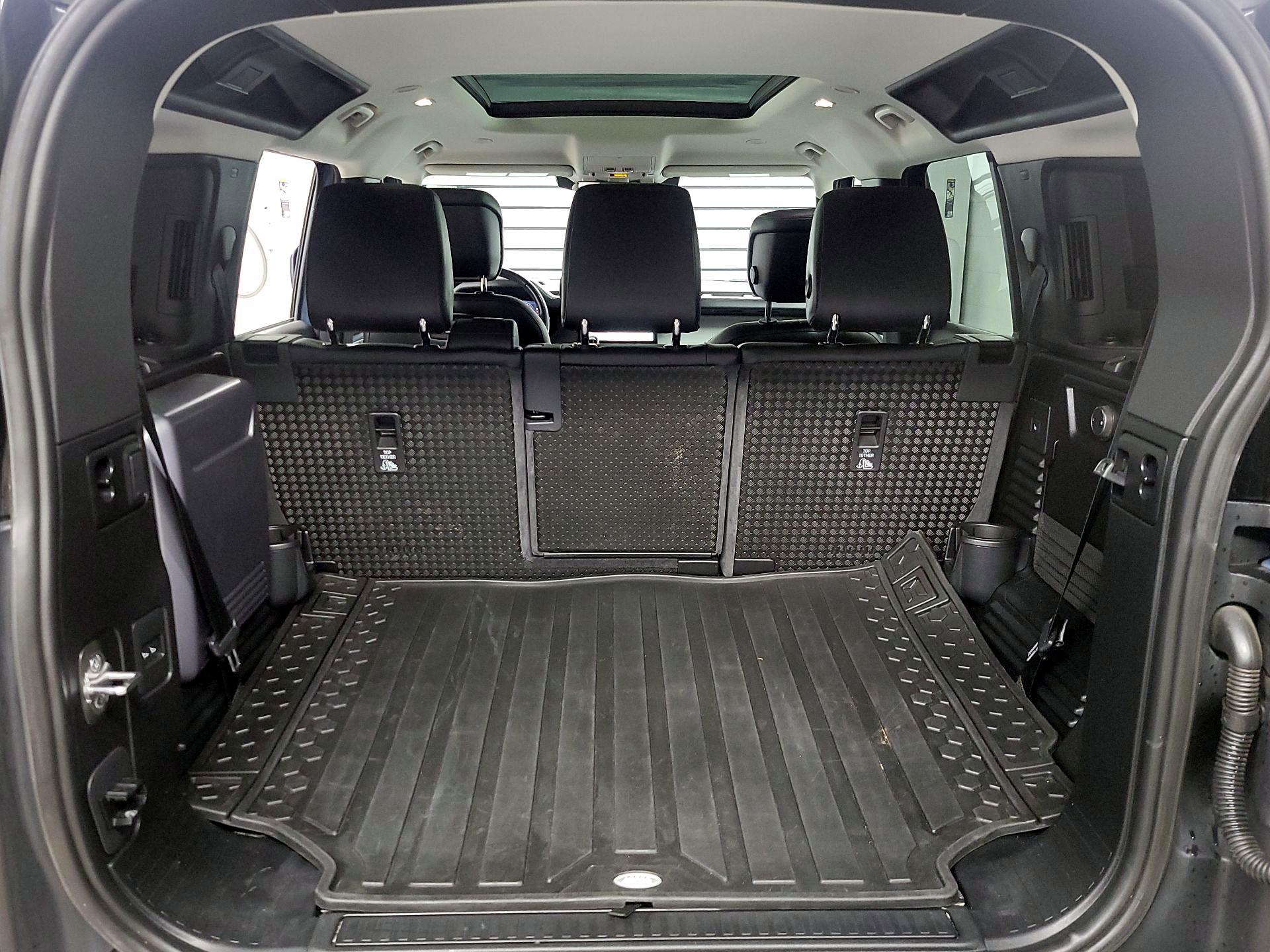 Thumbnail: 2020 Land Rover Defender - 20