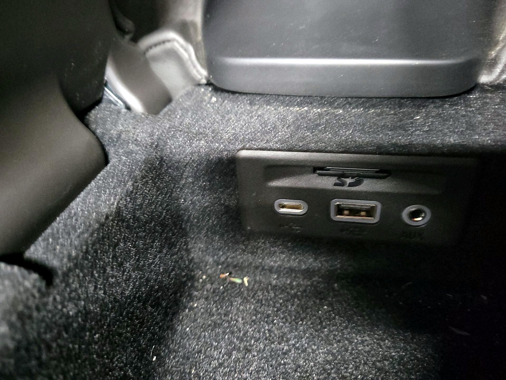 Thumbnail: 2023 Chevrolet Corvette - 19