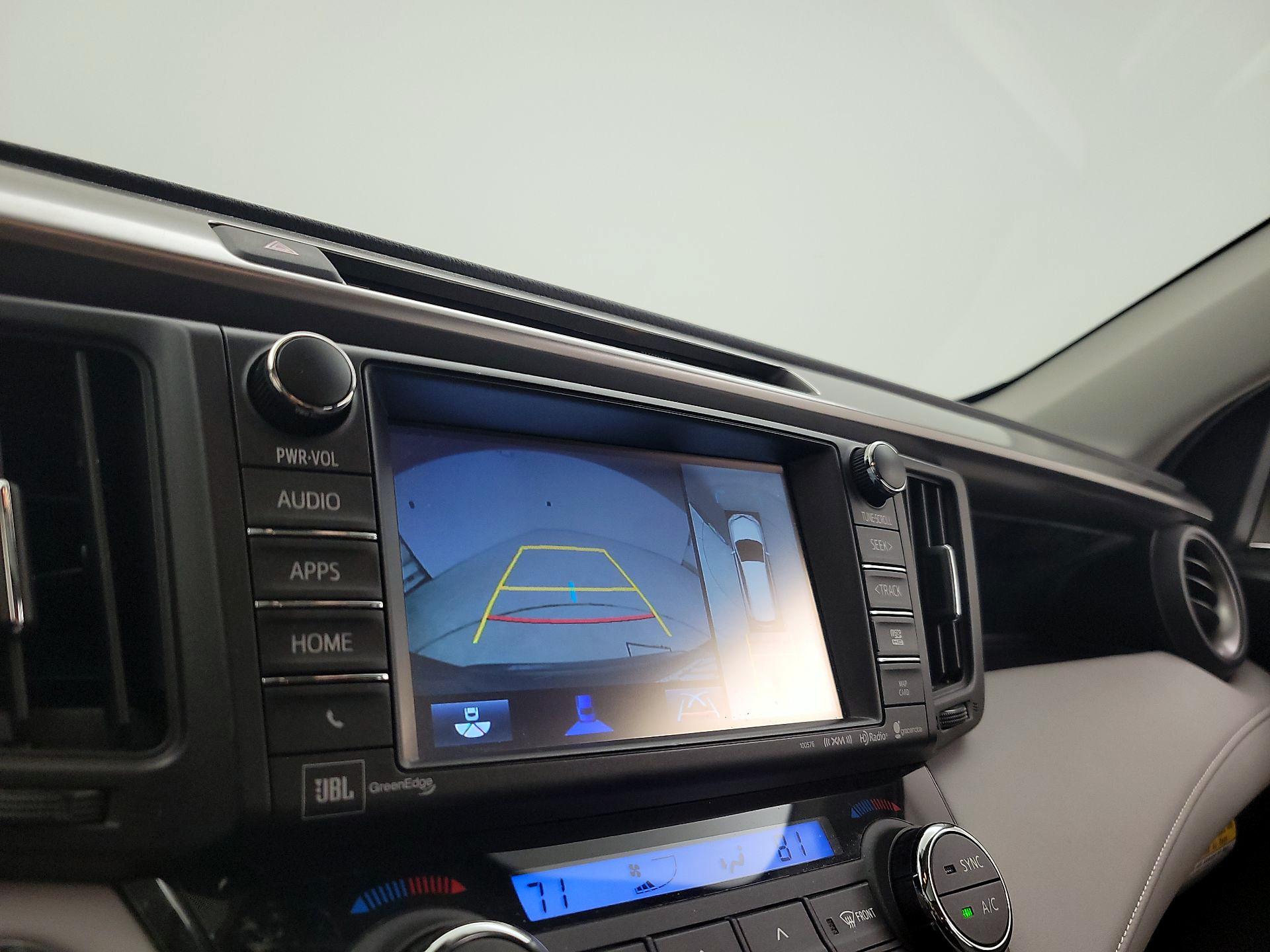 Thumbnail: 2016 Toyota RAV4 - 14