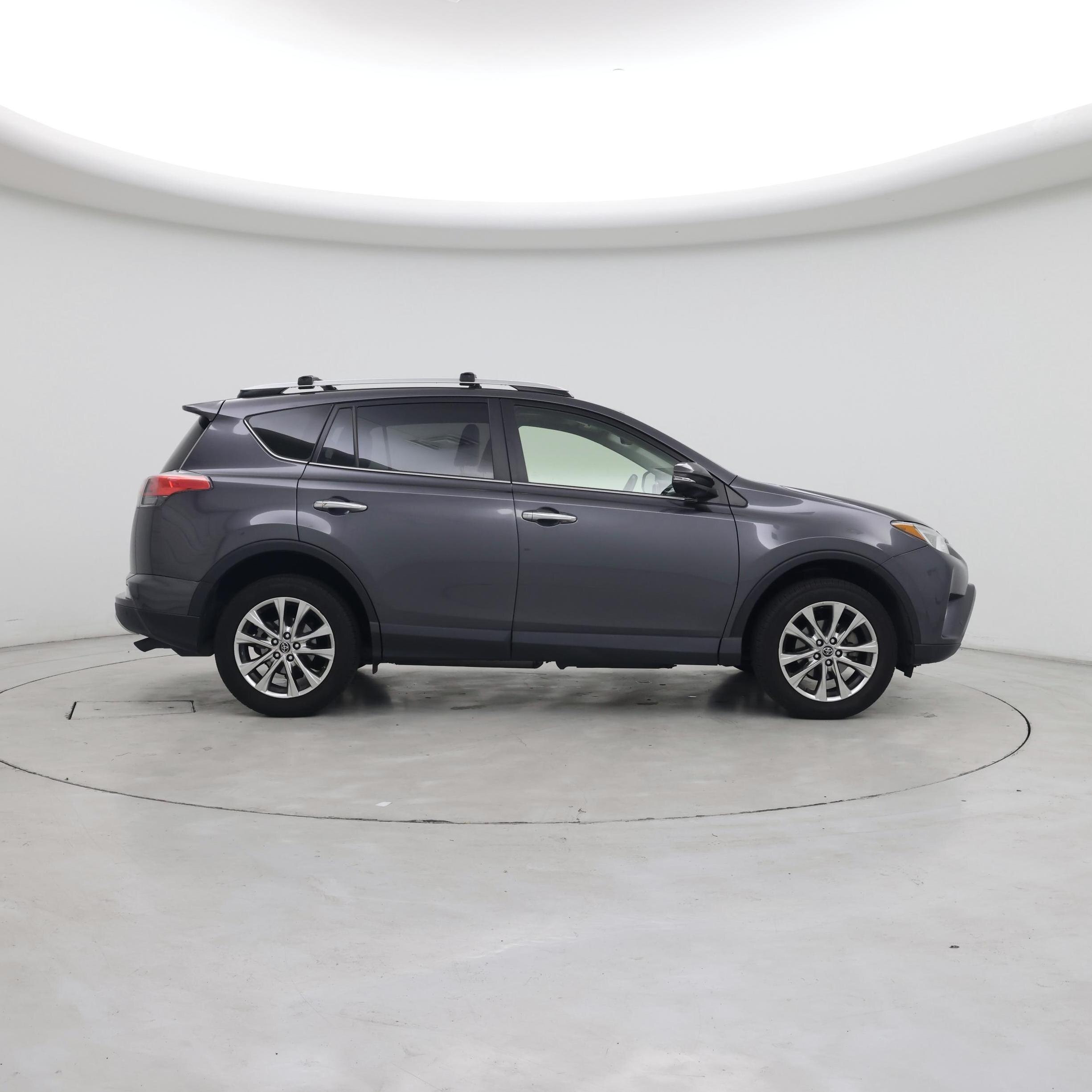 Thumbnail: 2016 Toyota RAV4 - 7