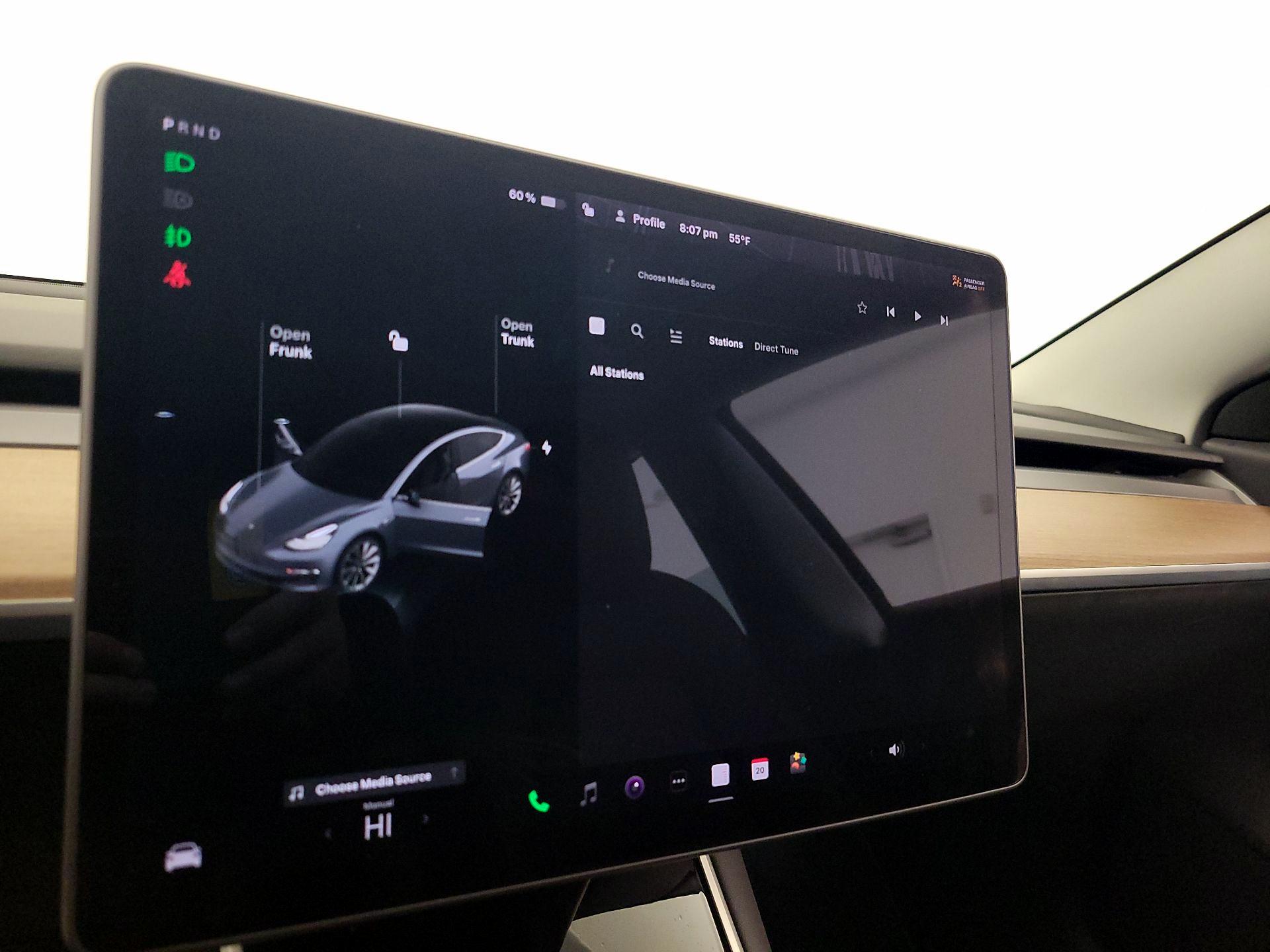 Thumbnail: 2019 Tesla Model 3 - 15