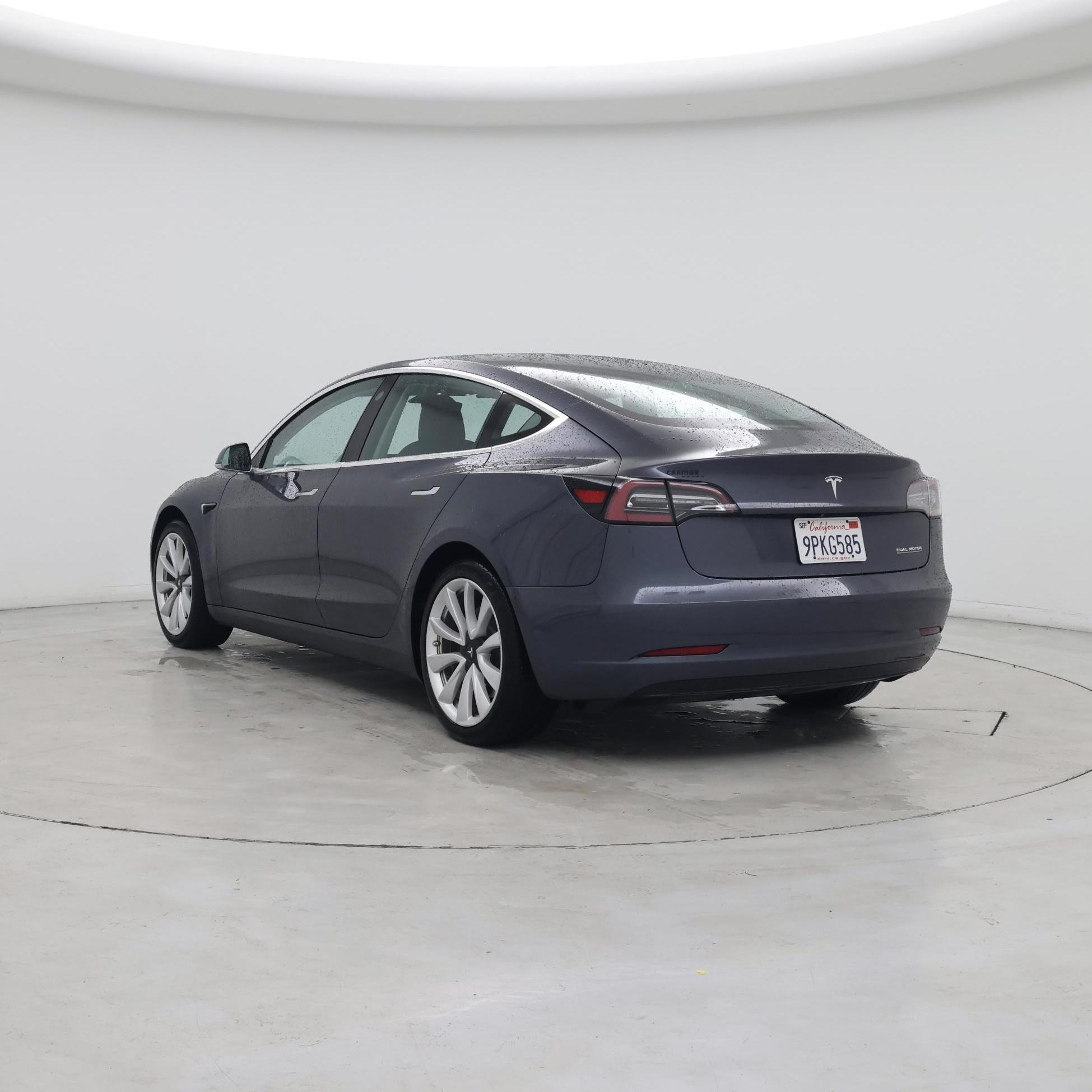 Thumbnail: 2019 Tesla Model 3 - 2
