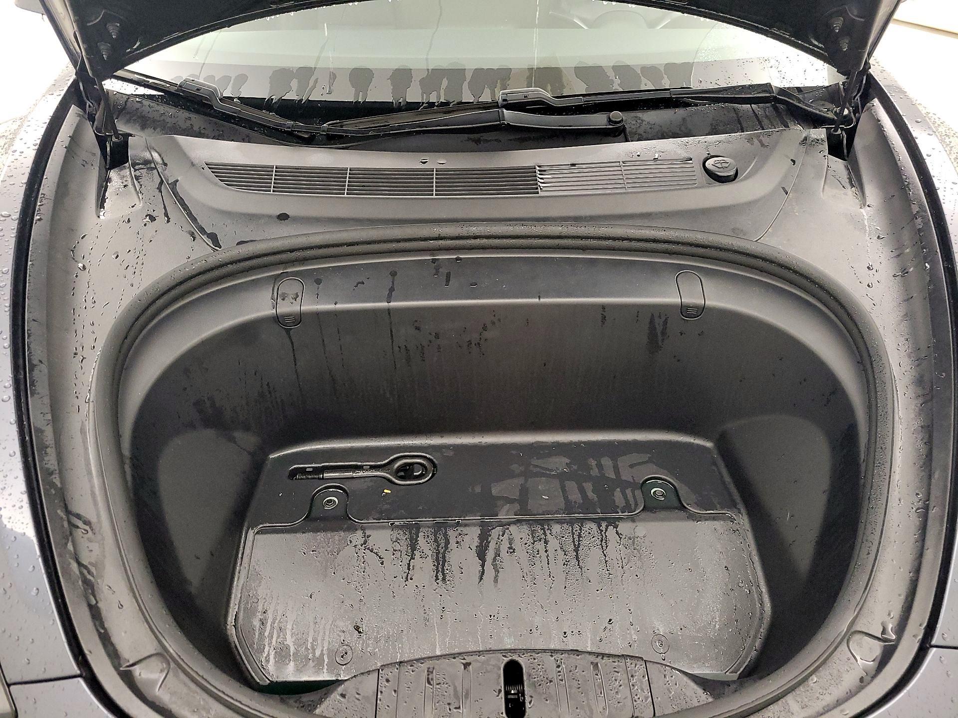 Thumbnail: 2019 Tesla Model 3 - 20