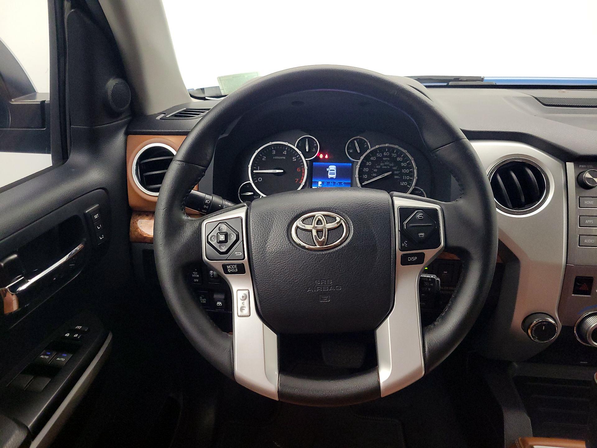 Thumbnail: 2016 Toyota Tundra - 10