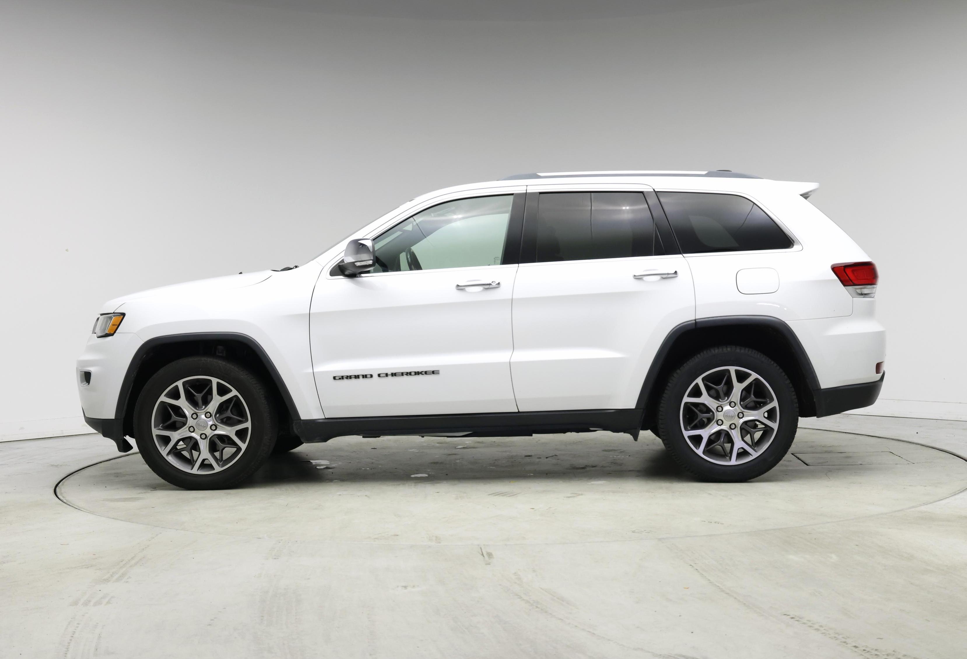 Thumbnail: 2020 Jeep Grand Cherokee - 3