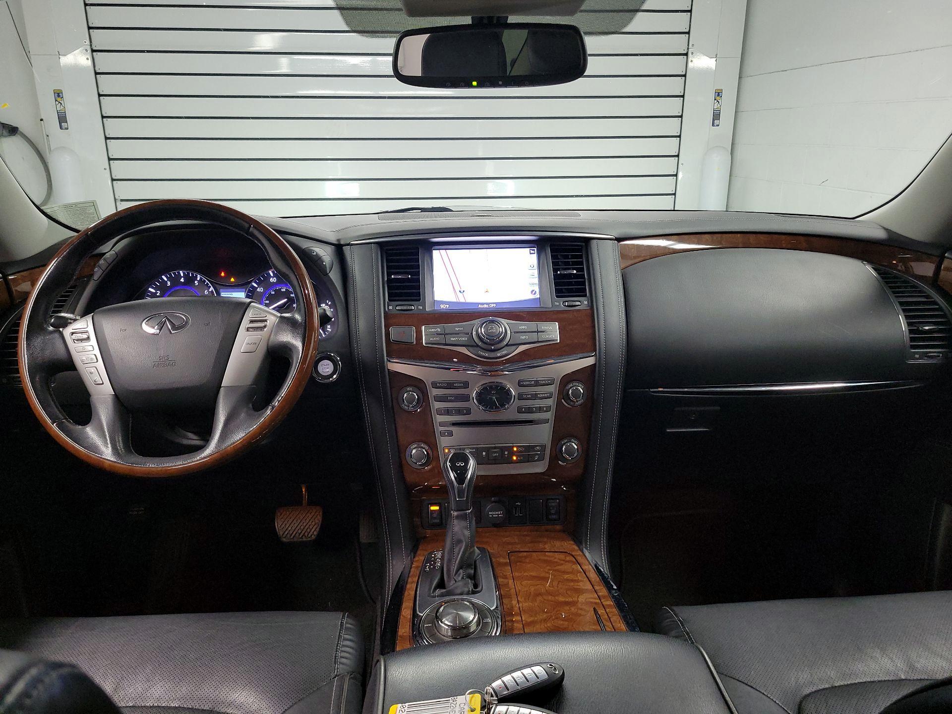 Thumbnail: 2019 INFINITI QX80 - 9