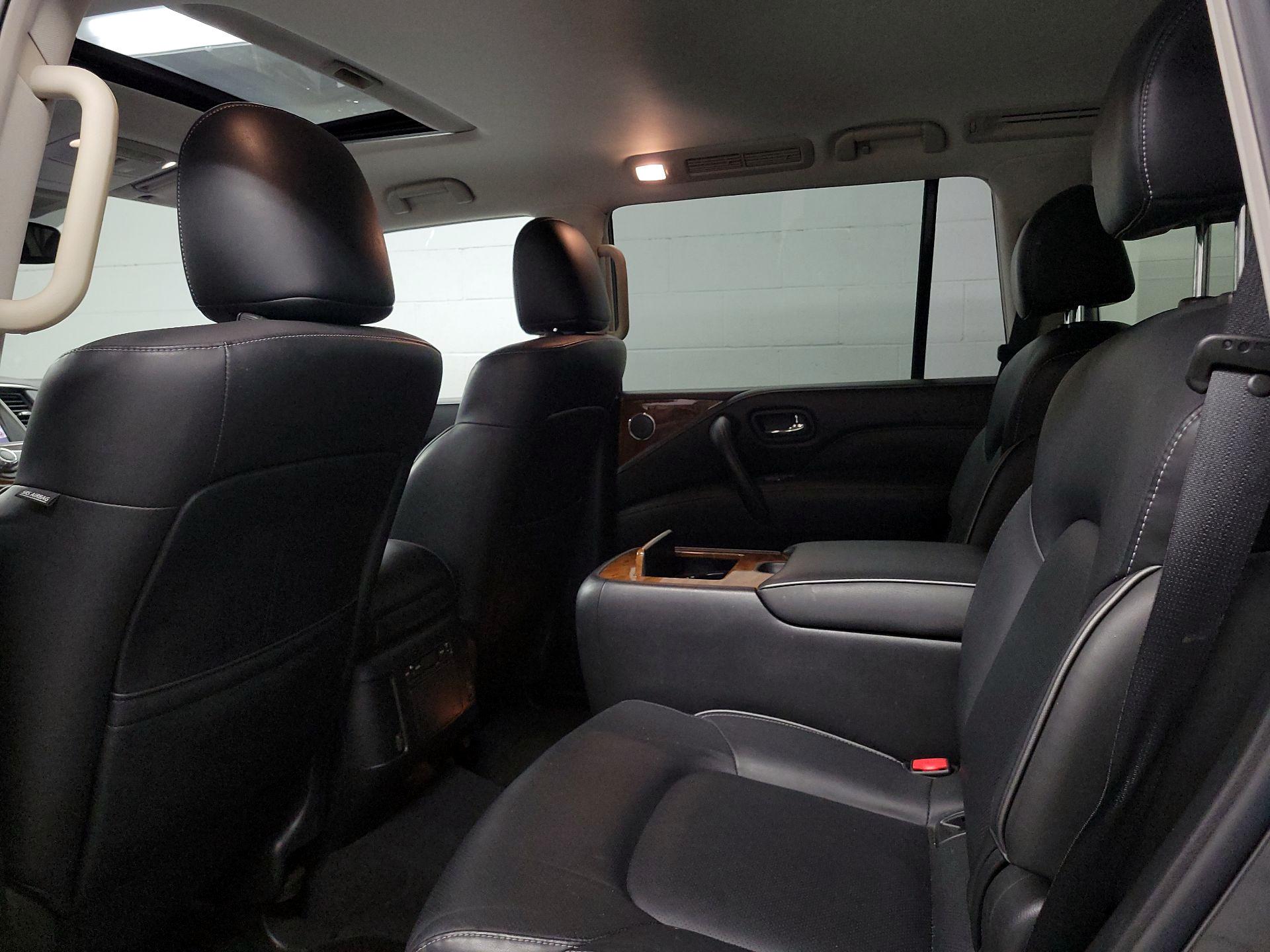 Thumbnail: 2019 INFINITI QX80 - 18