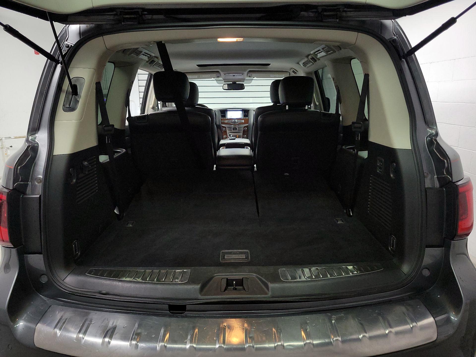 Thumbnail: 2019 INFINITI QX80 - 19