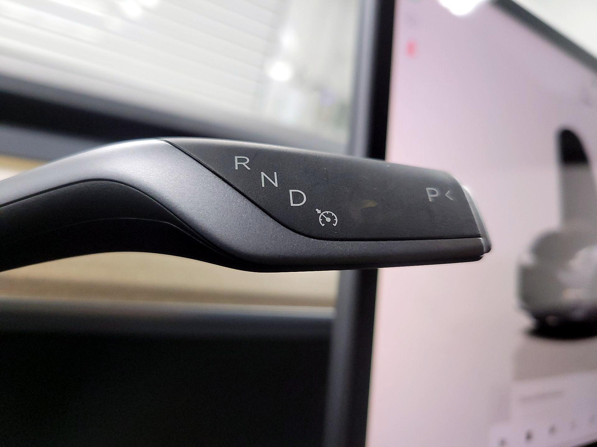 Thumbnail: 2022 Tesla Model 3 - 16