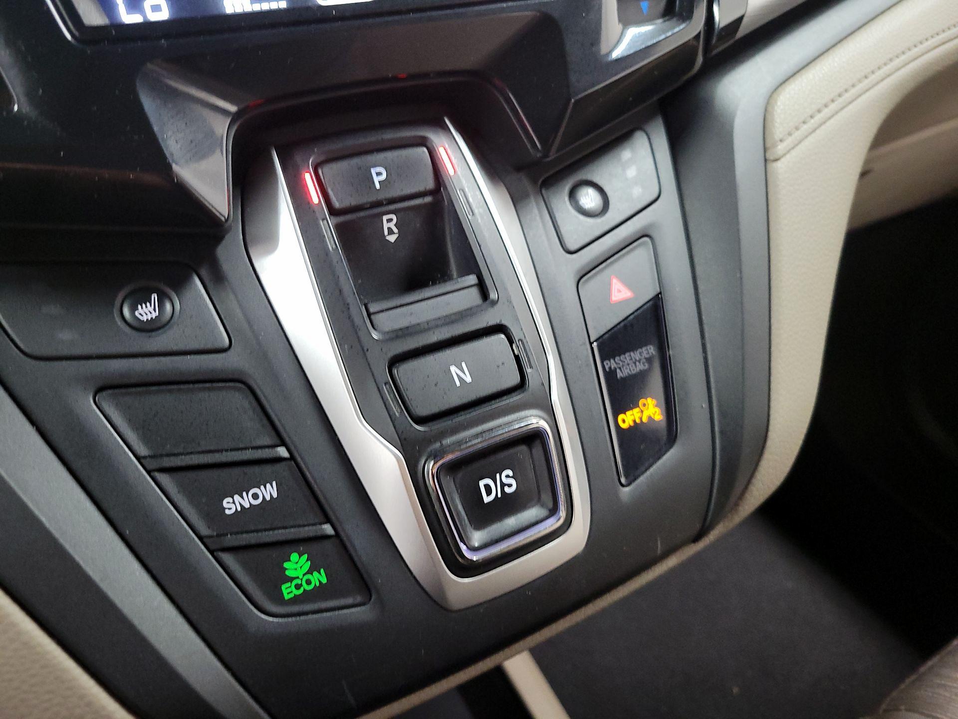 Thumbnail: 2019 Honda Odyssey - 15