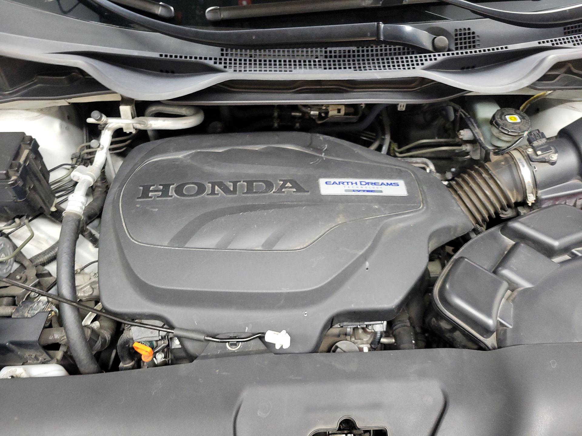 Thumbnail: 2019 Honda Odyssey - 18