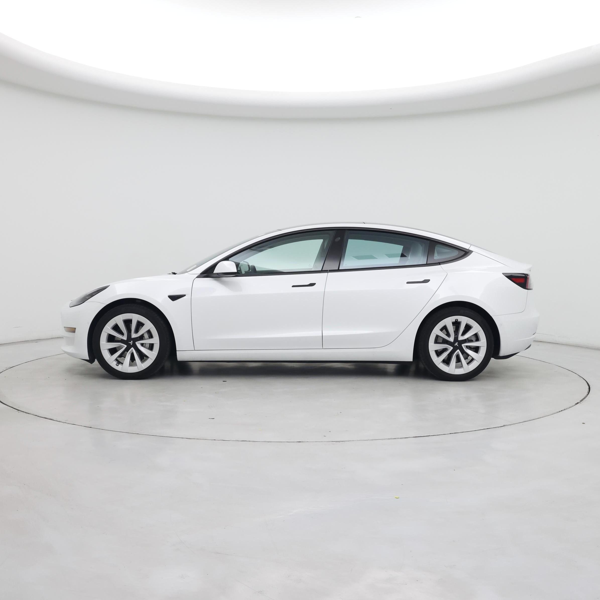 Thumbnail: 2022 Tesla Model 3 - 3