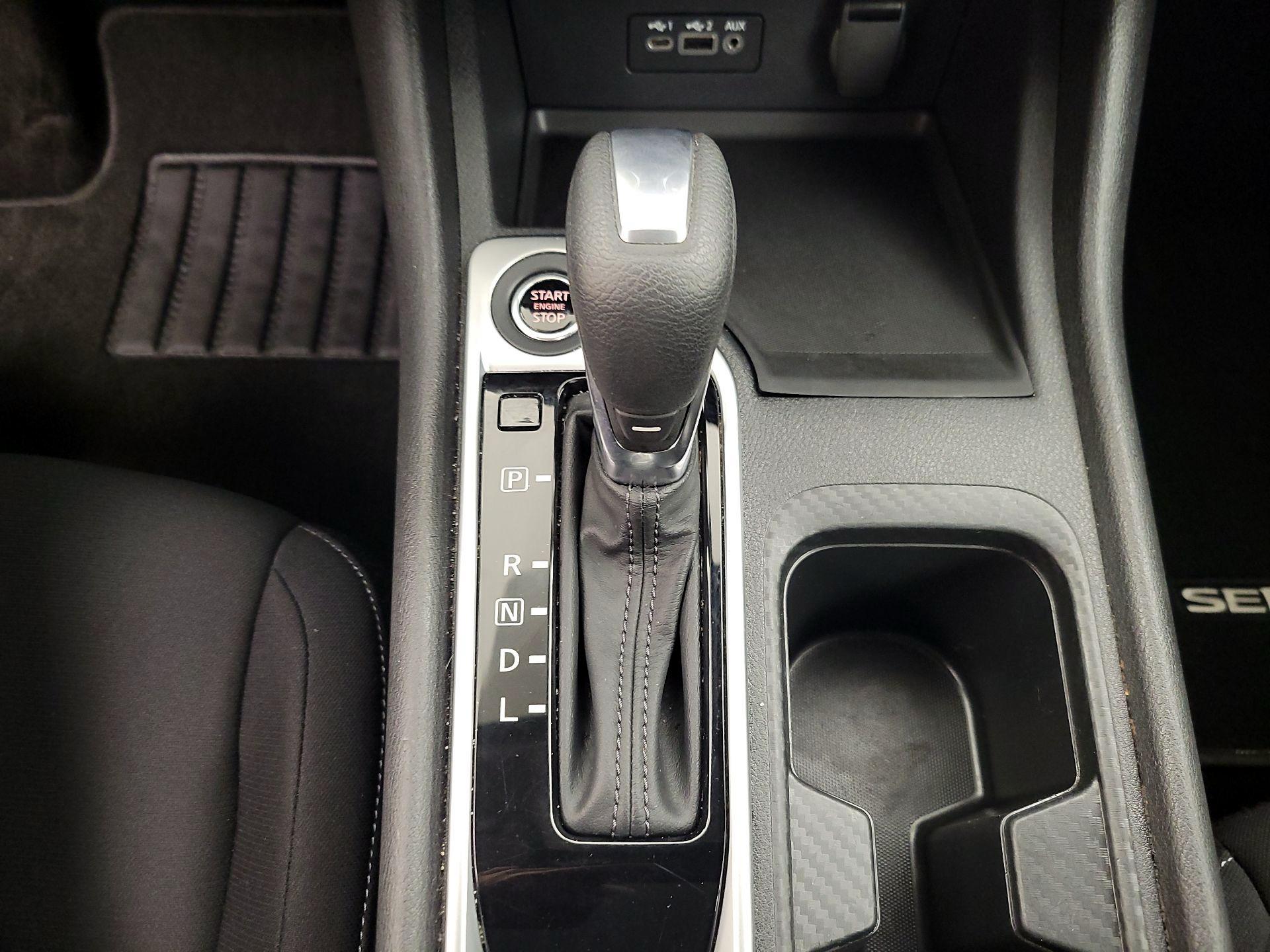 Thumbnail: 2023 Nissan Sentra - 17