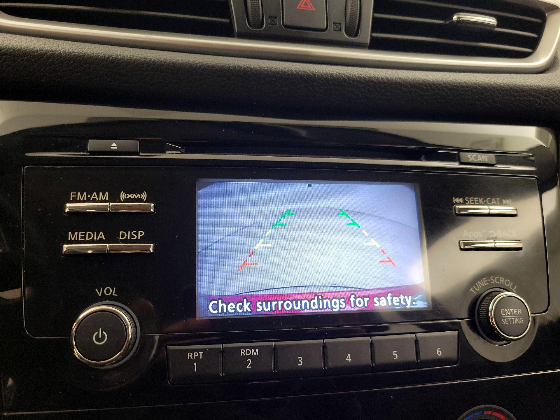 Thumbnail: 2015 Nissan Rogue - 14