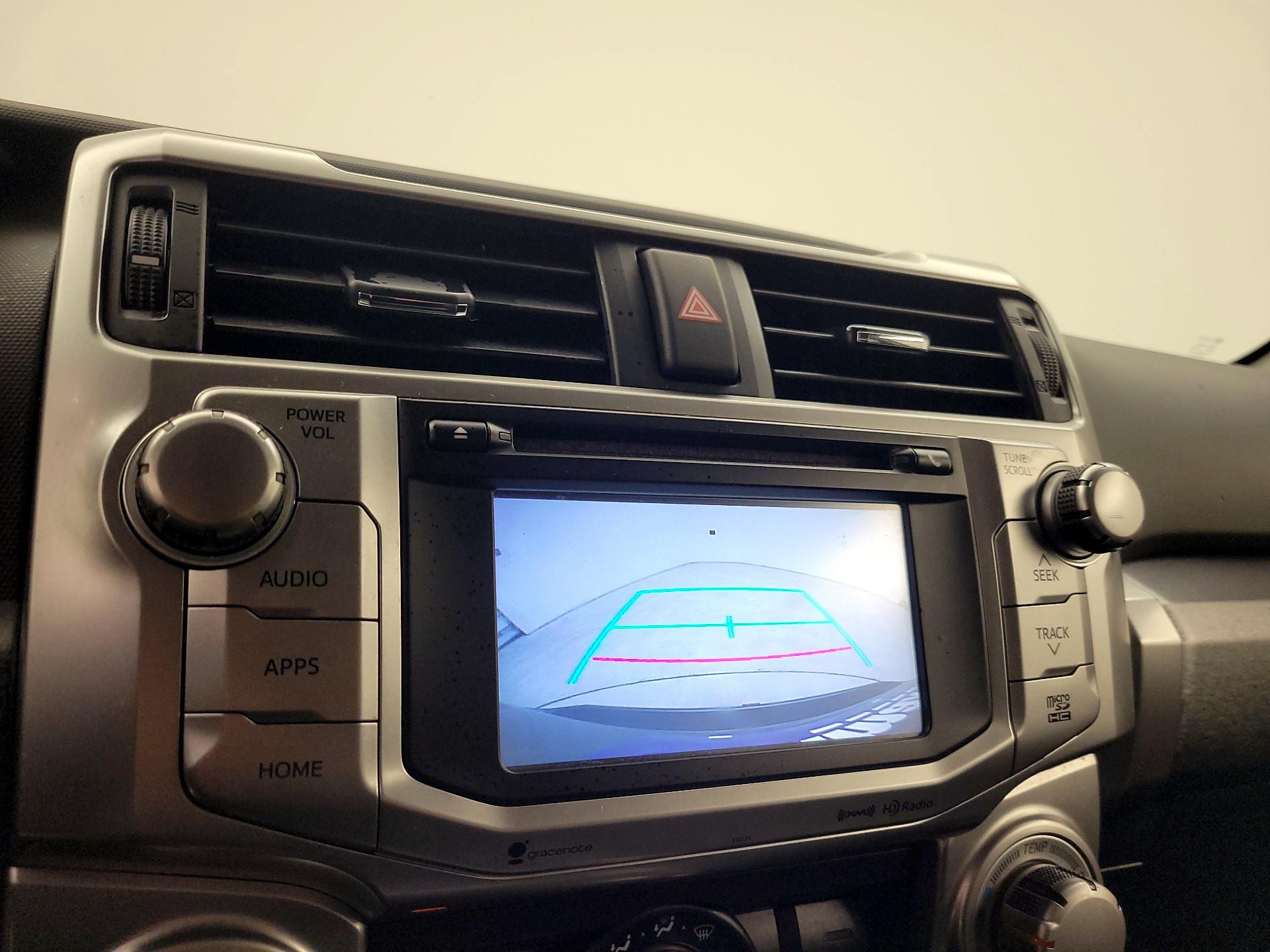 Thumbnail: 2018 Toyota 4Runner - 14