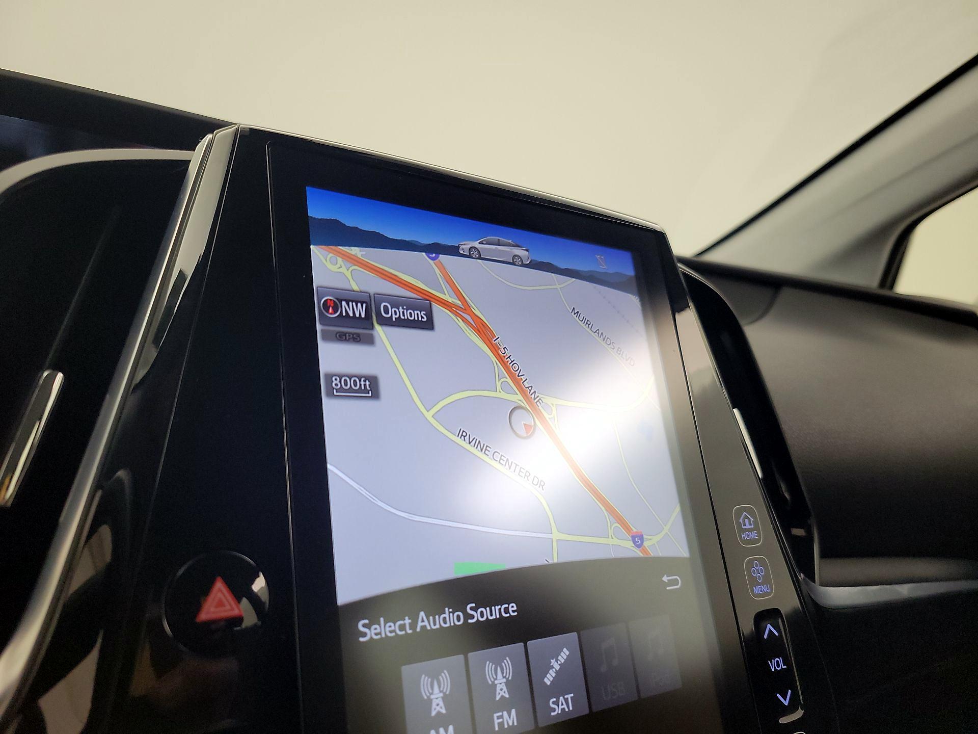 Thumbnail: 2018 Toyota Prius Prime - 14