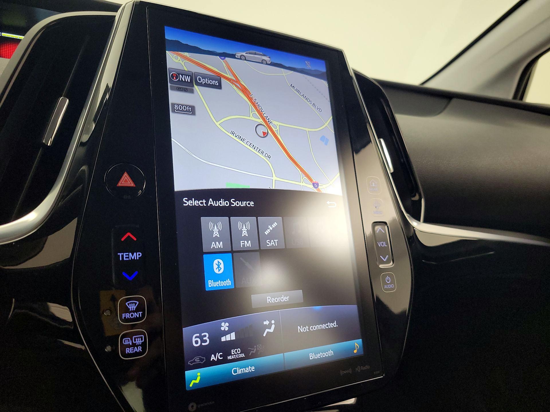 Thumbnail: 2018 Toyota Prius Prime - 16