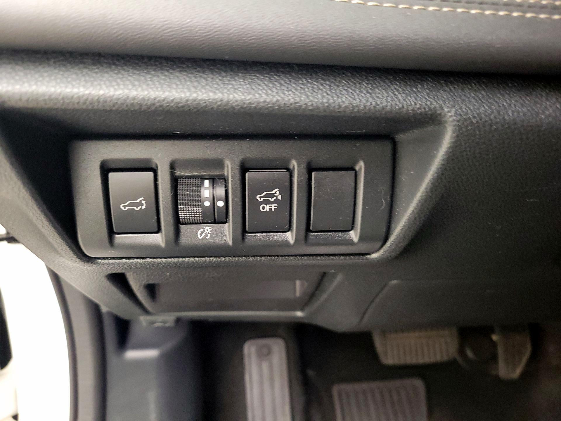 Thumbnail: 2022 Subaru Outback - 13