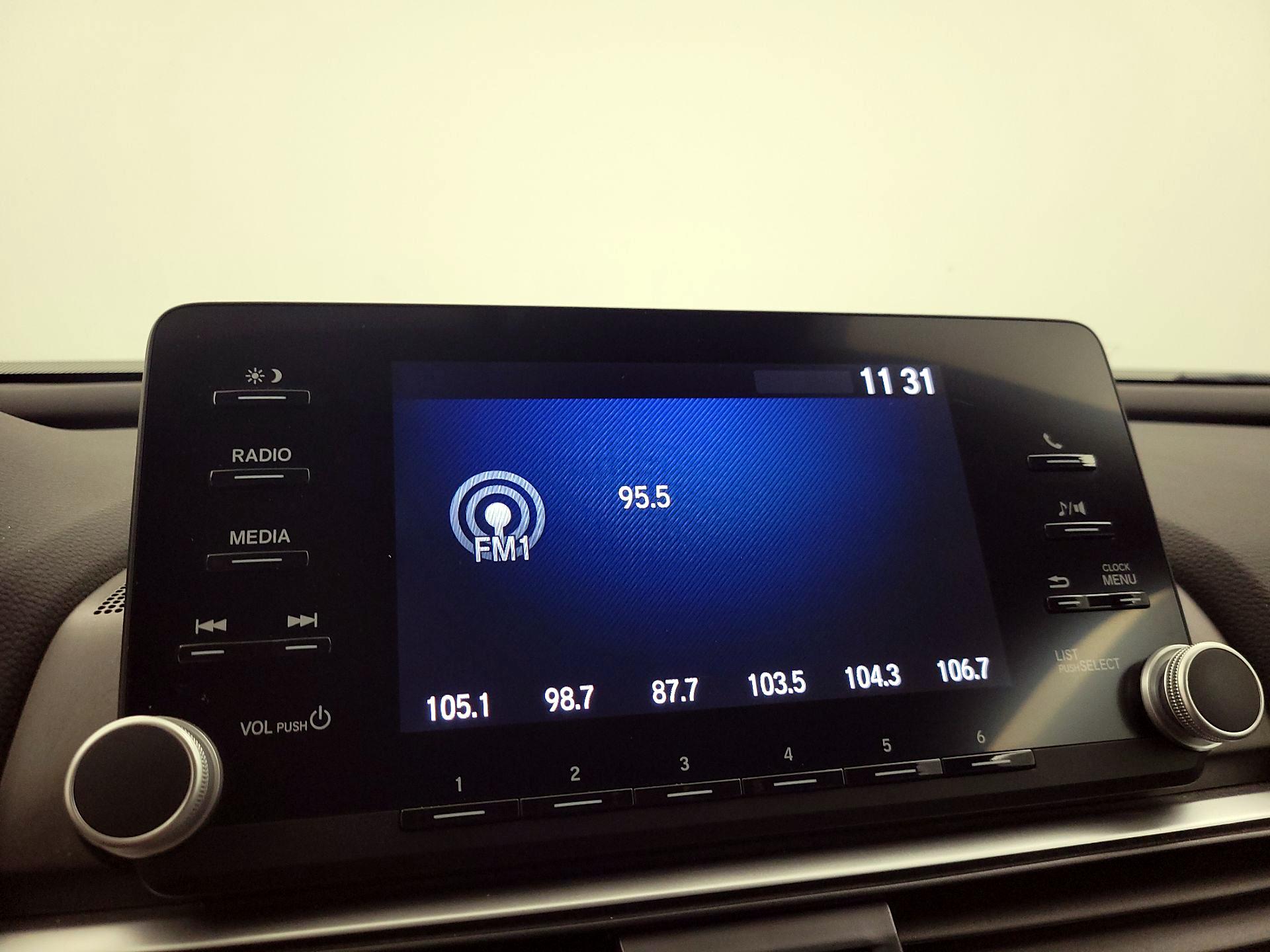 Thumbnail: 2018 Honda Accord - 15