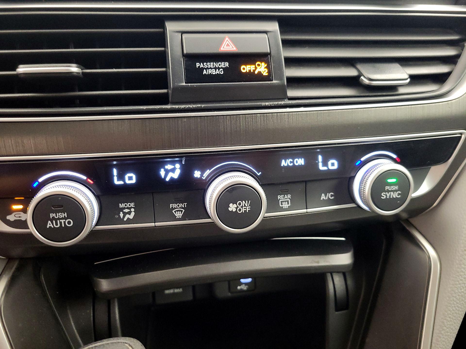 Thumbnail: 2018 Honda Accord - 16