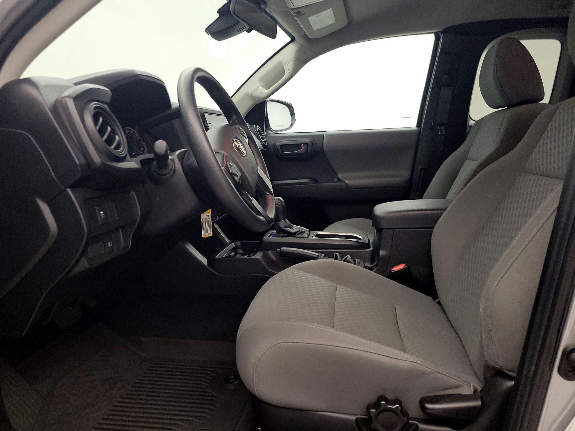 Thumbnail: 2021 Toyota Tacoma - 11