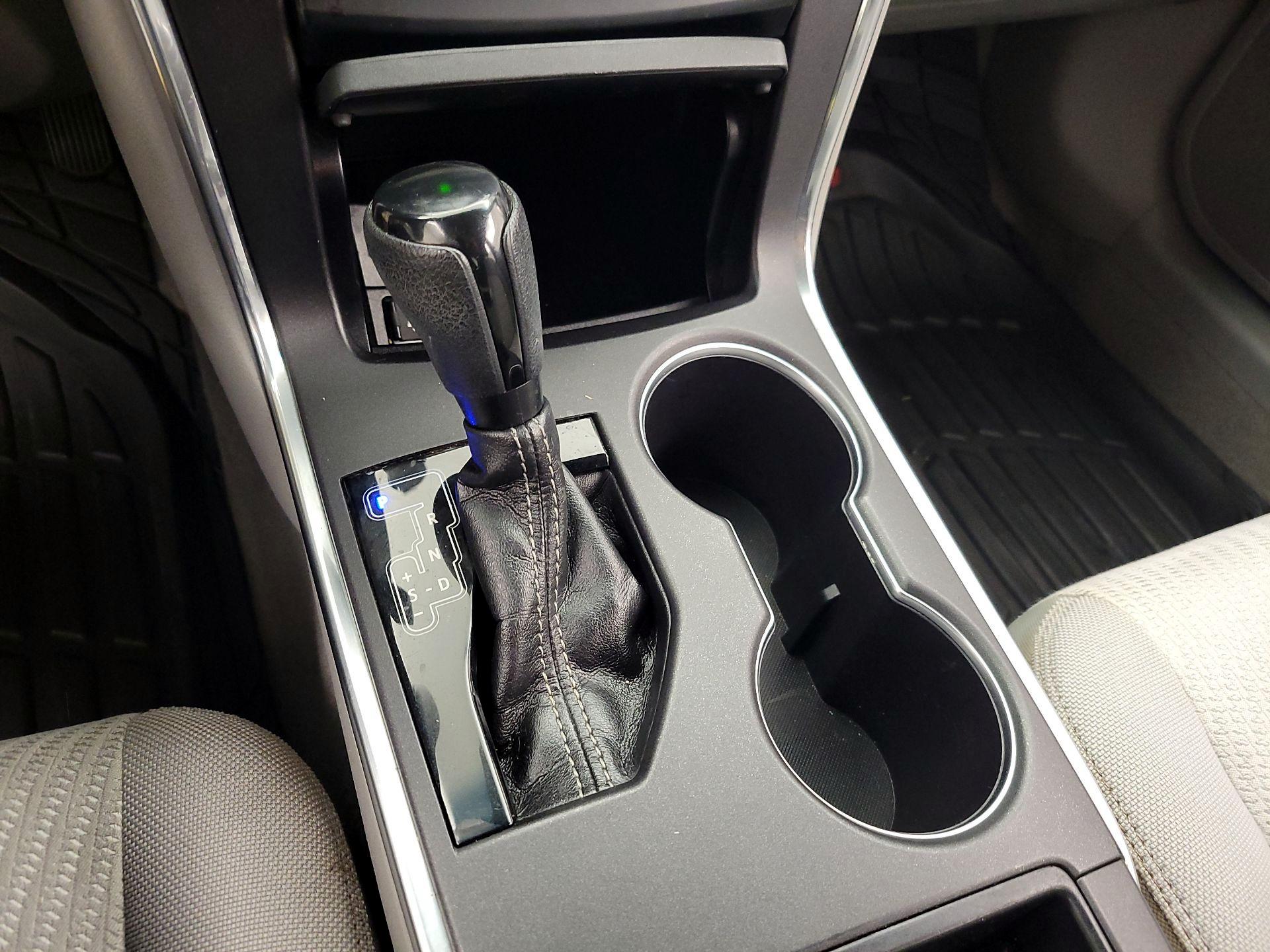 Thumbnail: 2017 Toyota Camry - 17