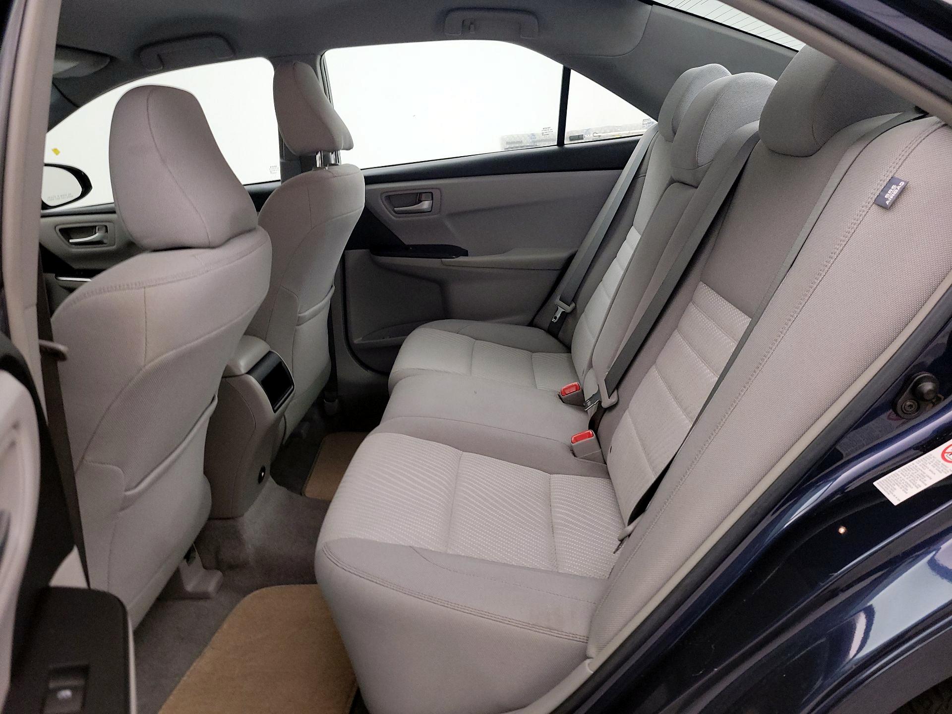 Thumbnail: 2017 Toyota Camry - 19