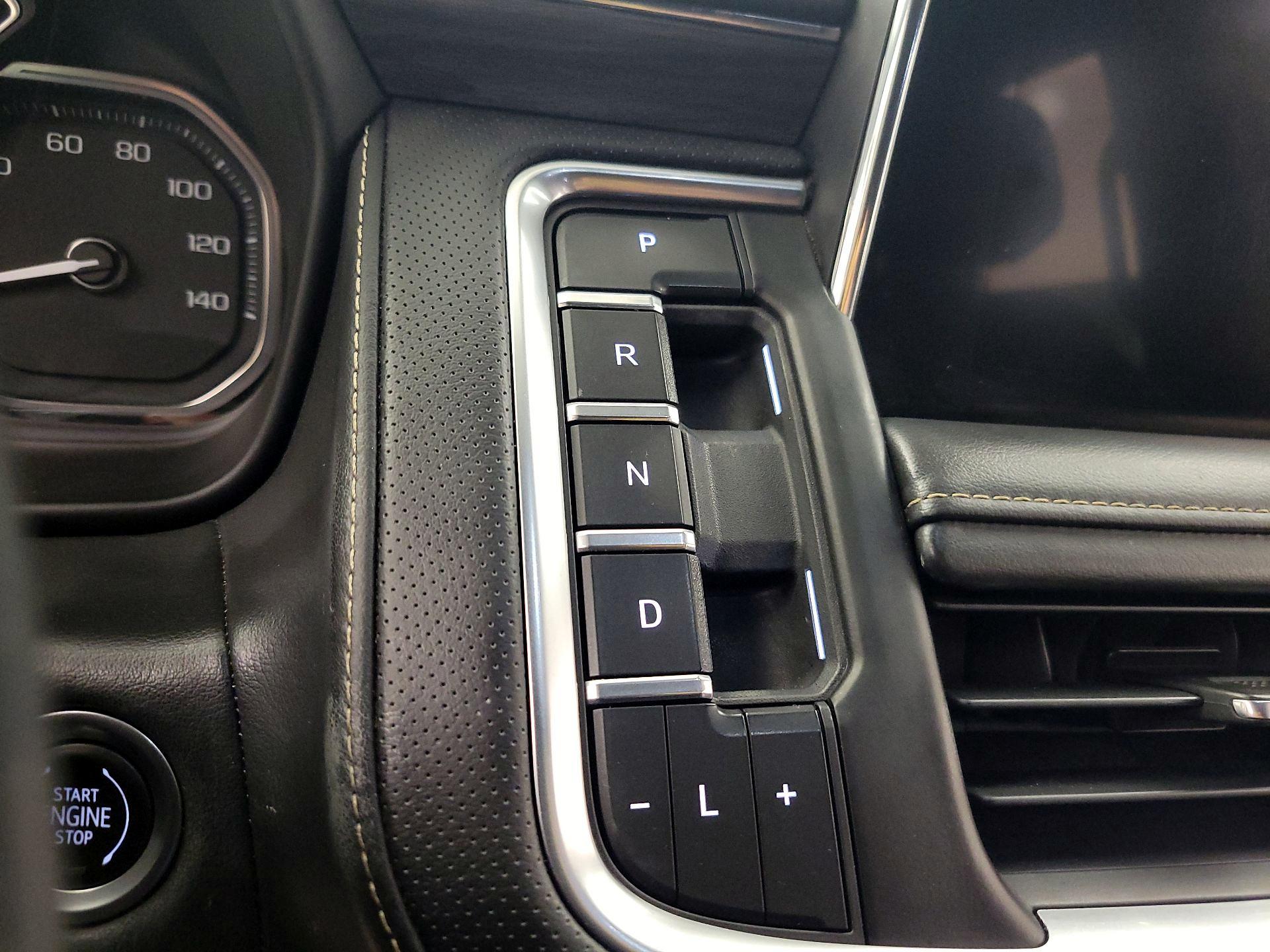 Thumbnail: 2021 GMC Yukon - 17