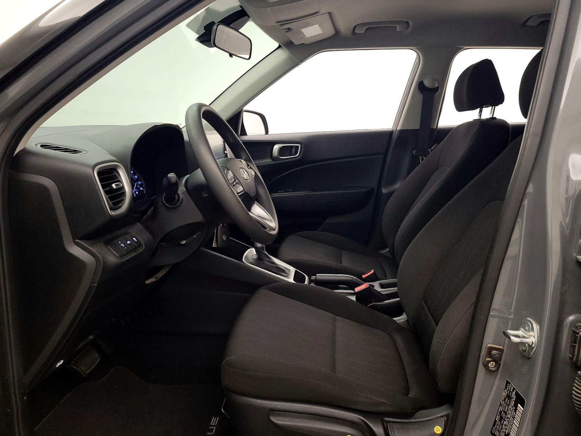 Thumbnail: 2021 Hyundai Venue - 11