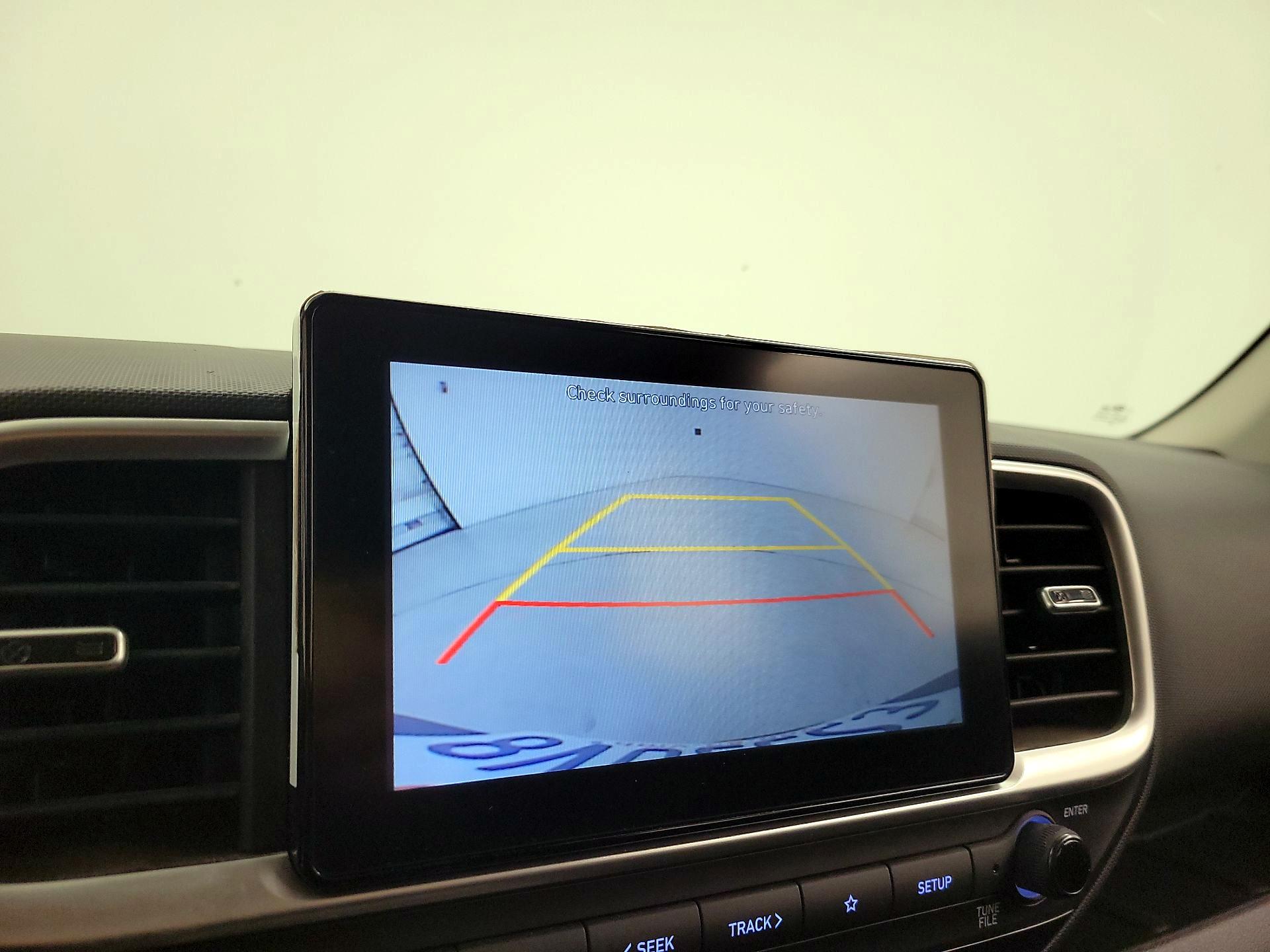 Thumbnail: 2021 Hyundai Venue - 14