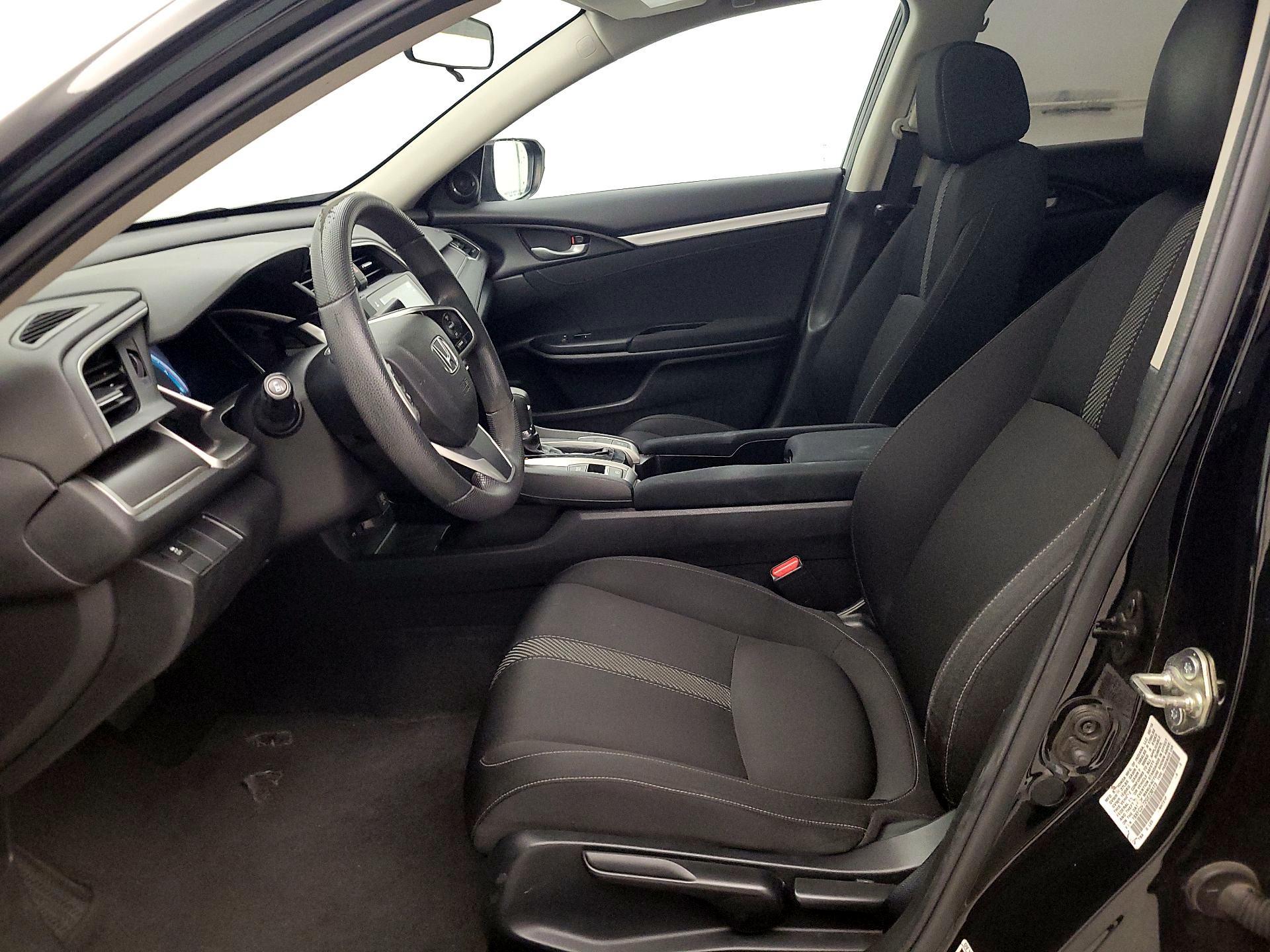 Thumbnail: 2016 Honda Civic - 11